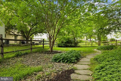 Tiny photo for 5032 King David Boulevard, ANNANDALE, VA 22003 (MLS # VAFX2314532)