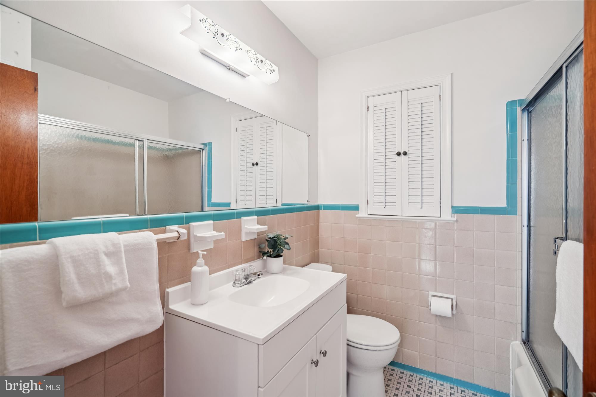 HILLANDALE - Residential