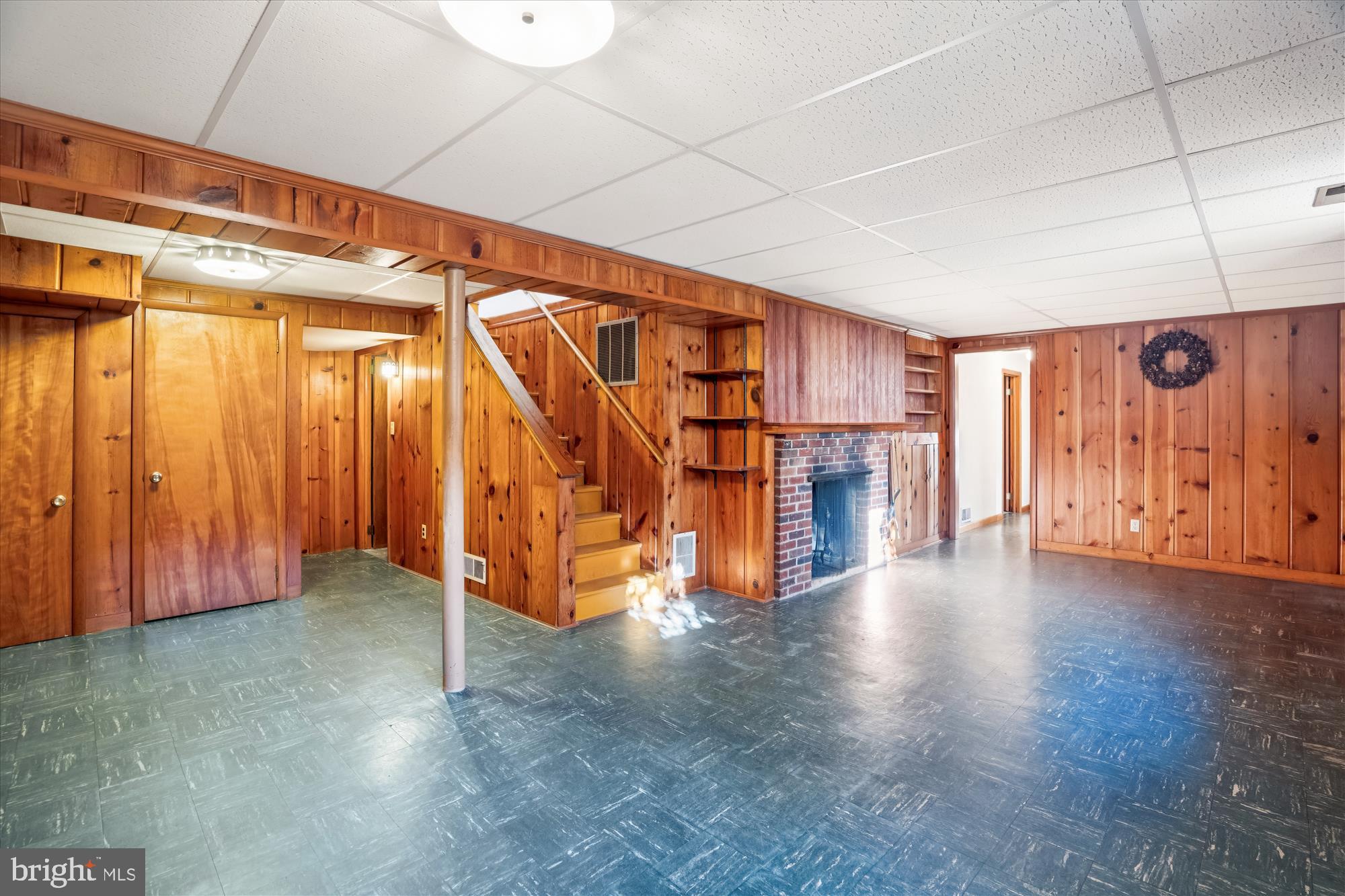 HILLANDALE - Residential