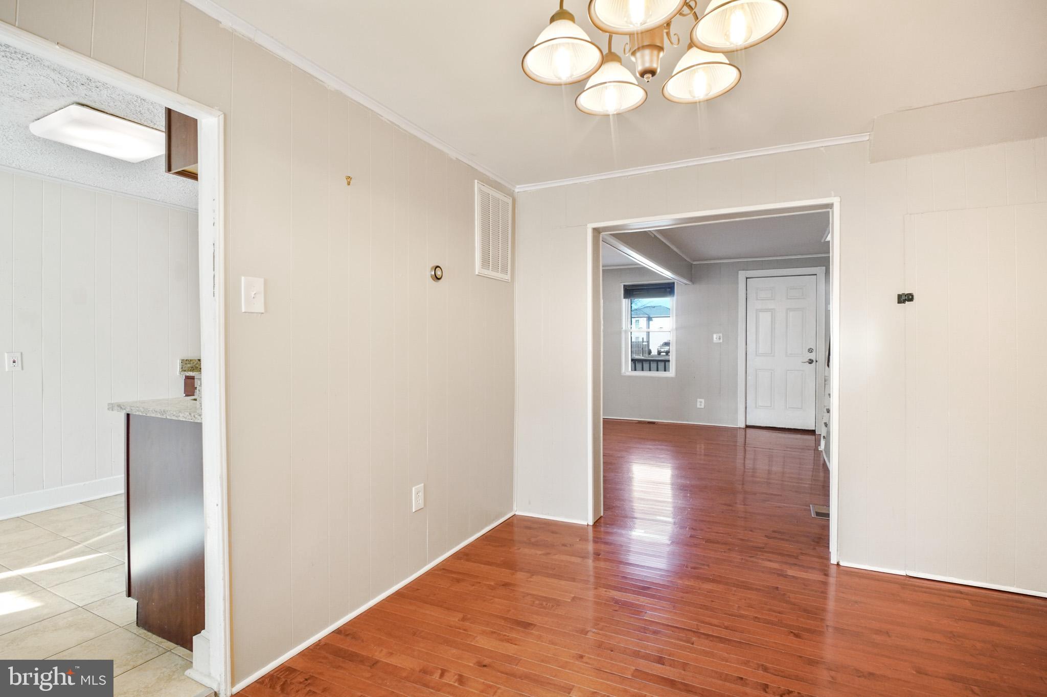 DOWNTOWN FREDERICKSBURG - Residential Lease