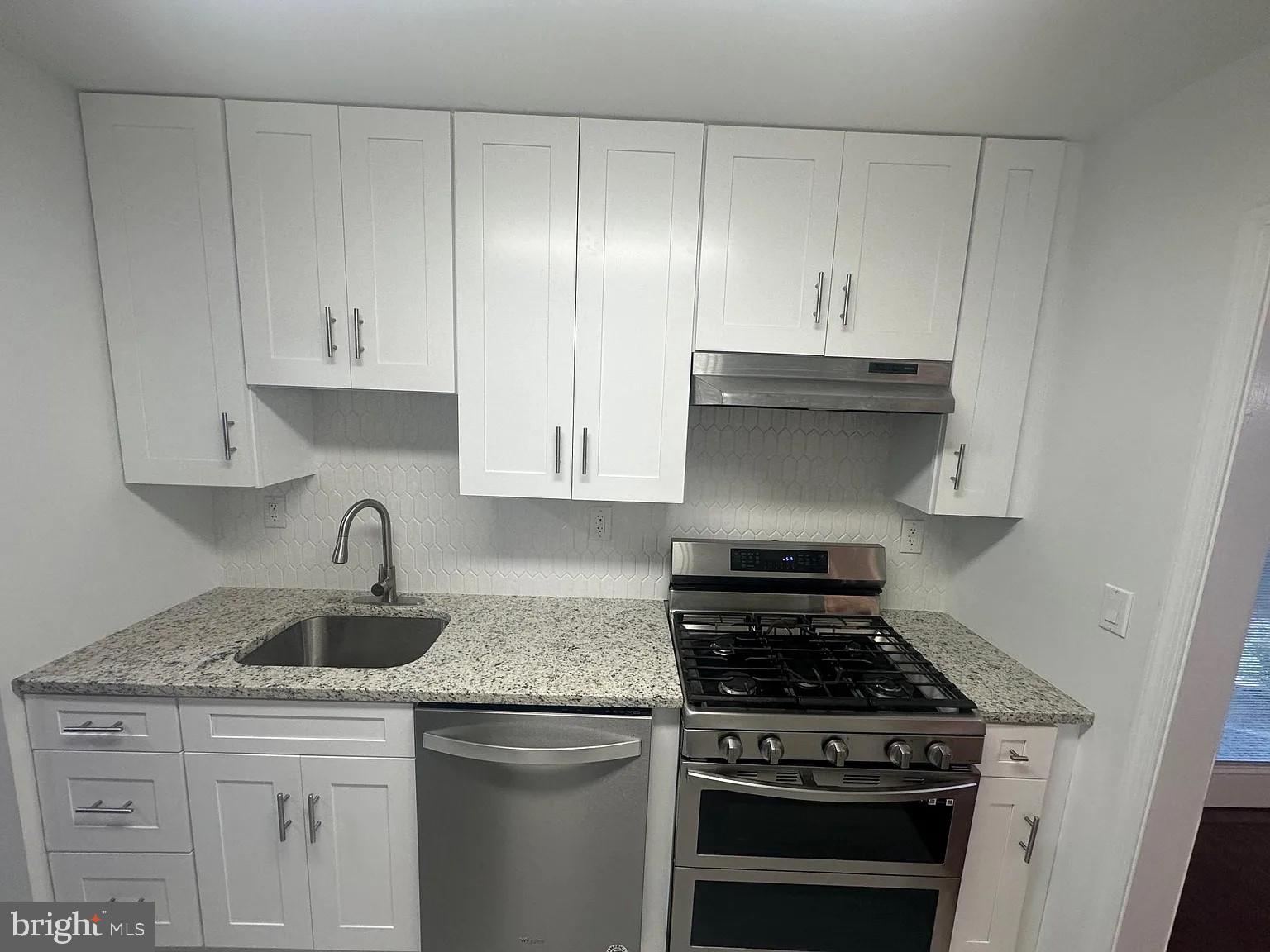 HOMEWOOD - Residential Lease