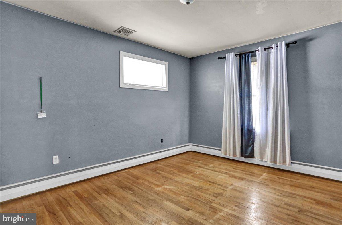 MADISON HEIGHTS - Residential