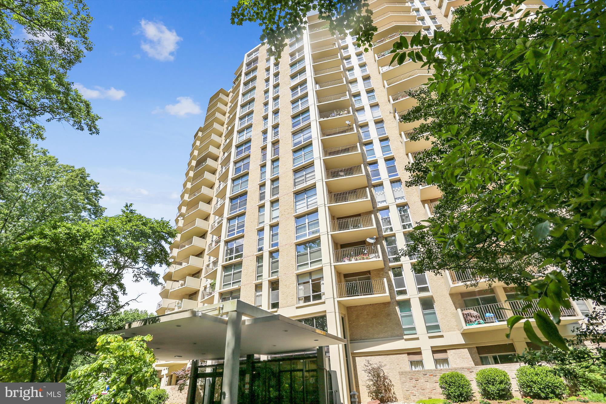 PARKSIDE PLAZA CODM - Residential