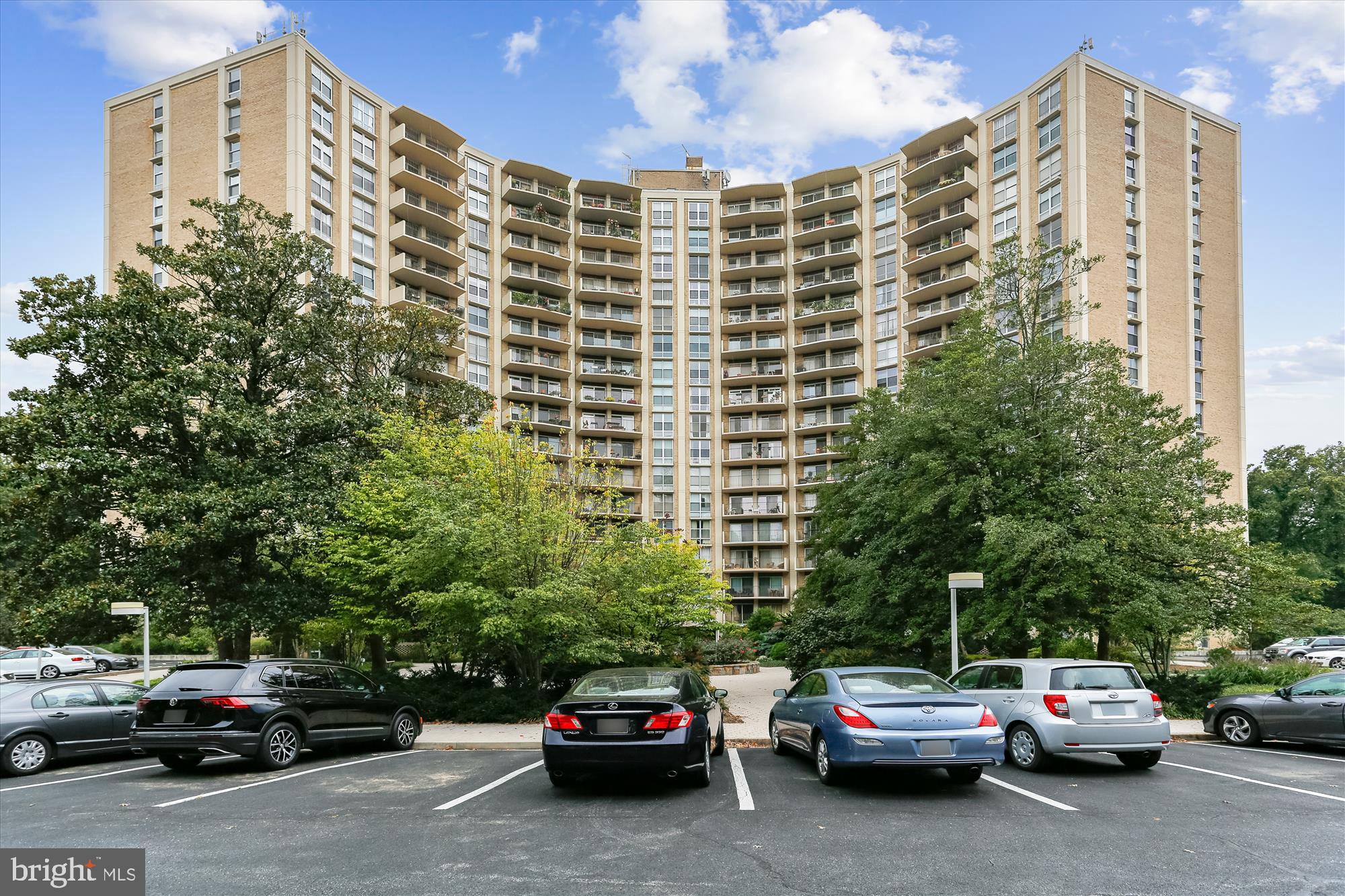 PARKSIDE PLAZA CODM - Residential