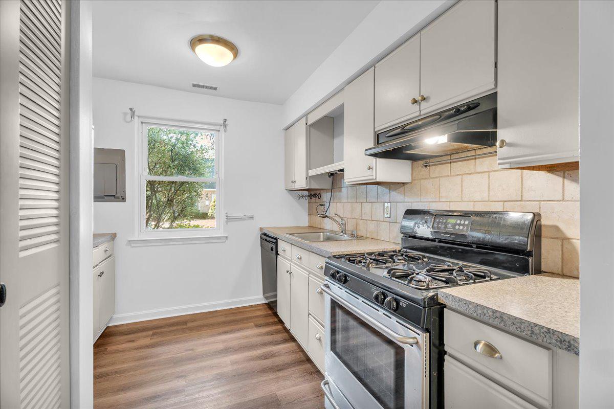 2175 HARBOUR DRIVE BLDG 34