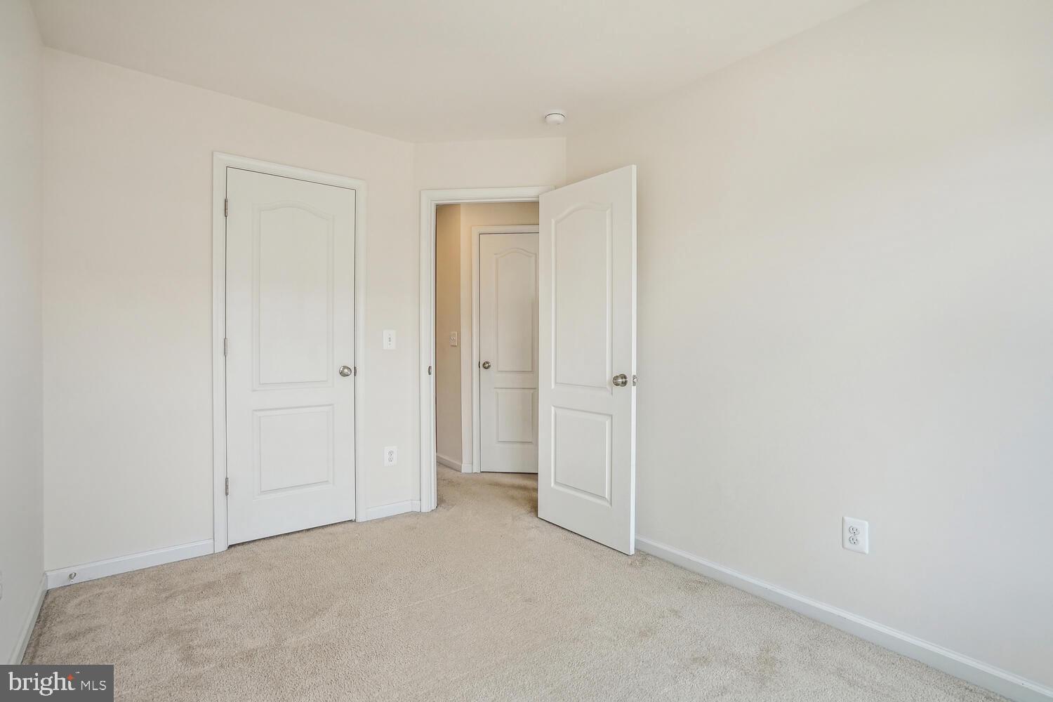 BROADLANDS - Residential