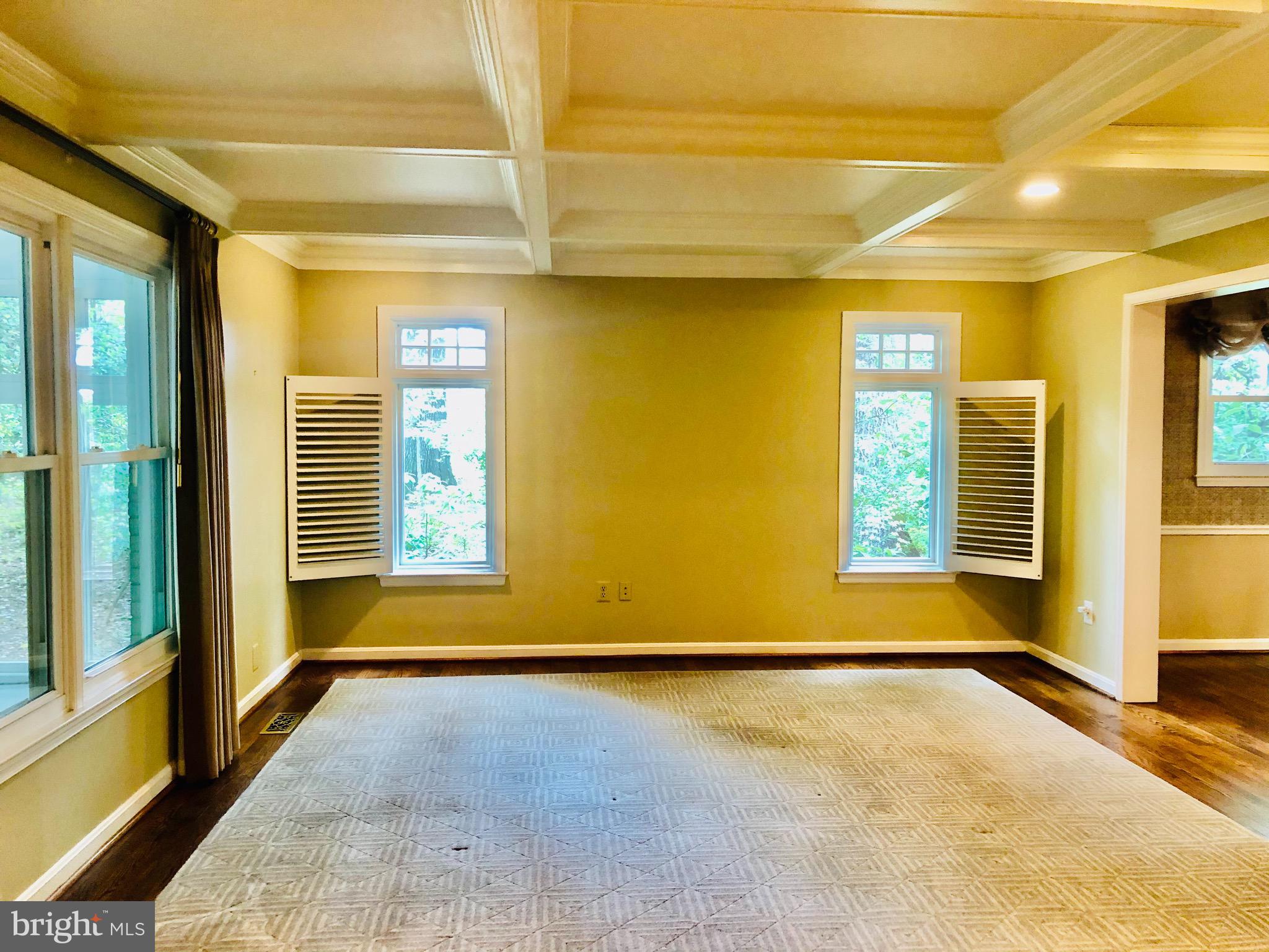 MOIDONE ACRES - Residential Lease