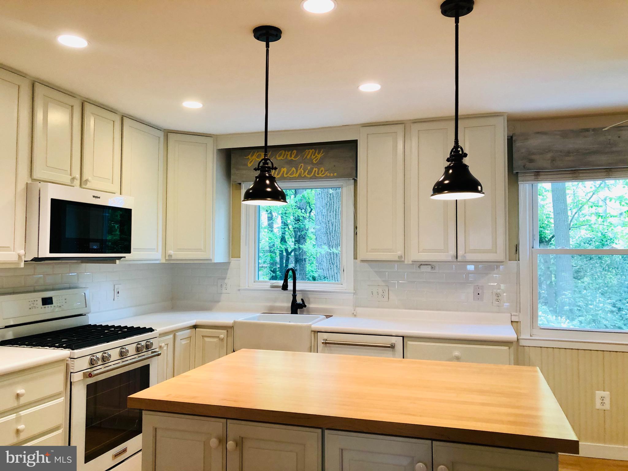 MOIDONE ACRES - Residential Lease