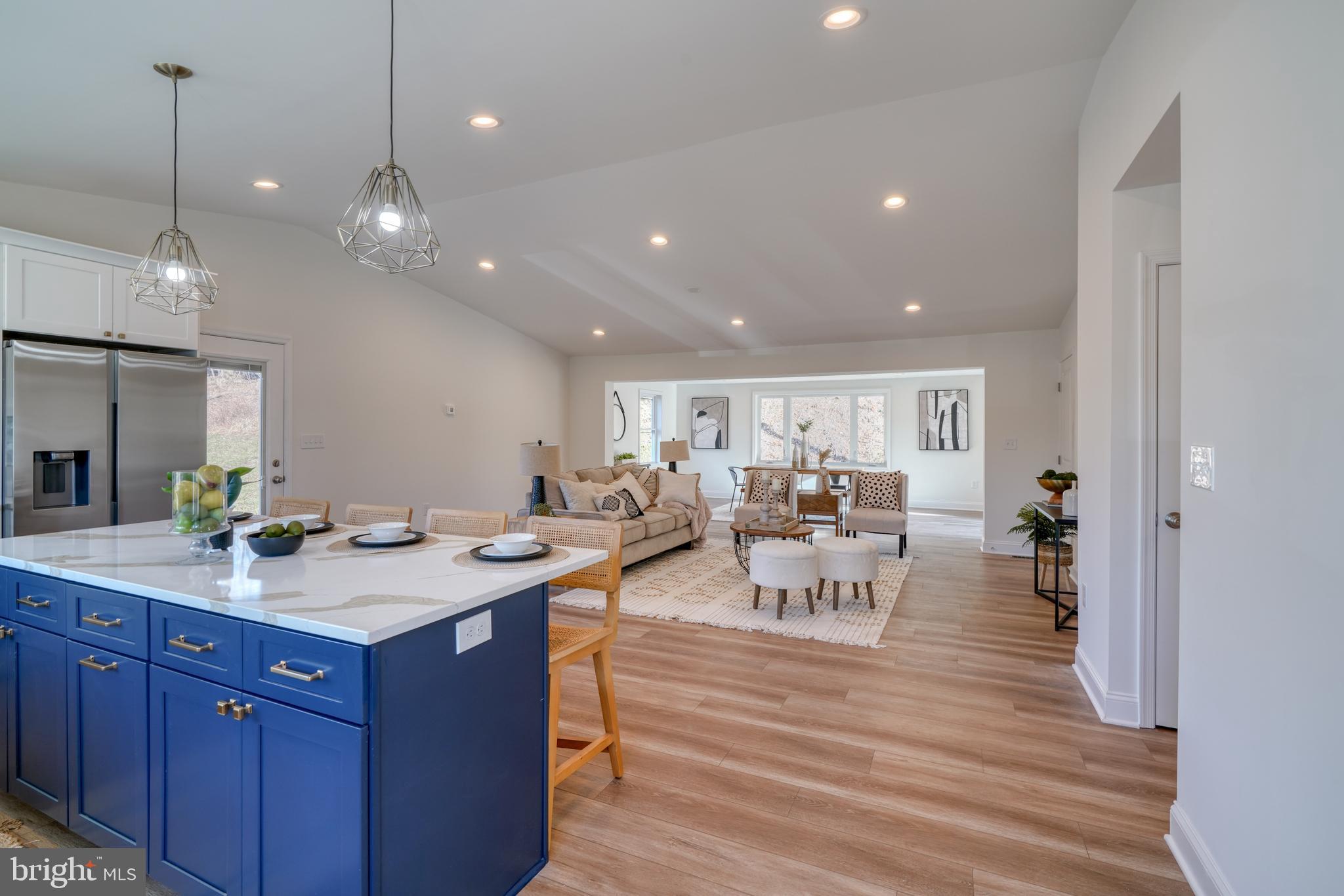 SCOTTS HILL - Residential