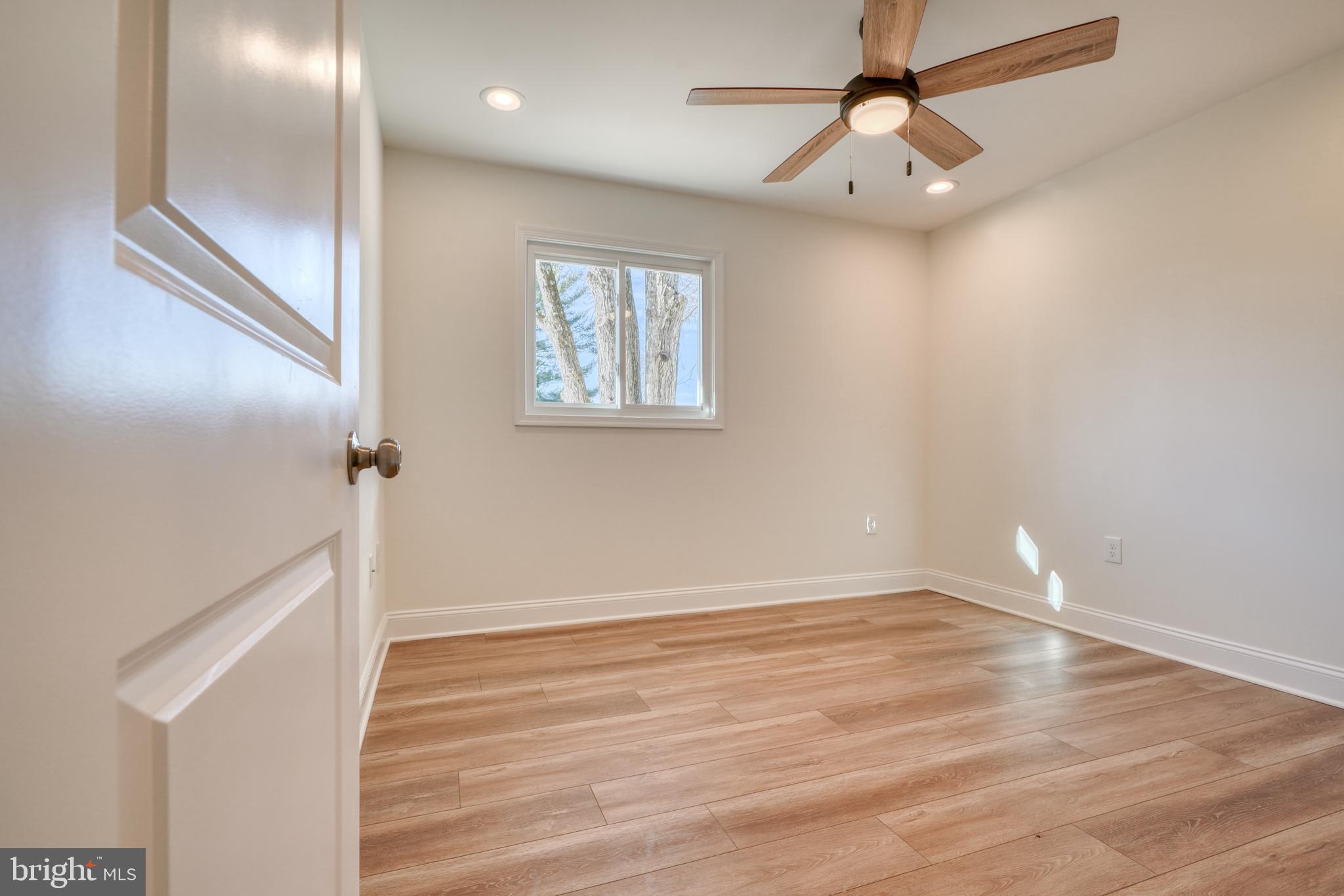 SCOTTS HILL - Residential