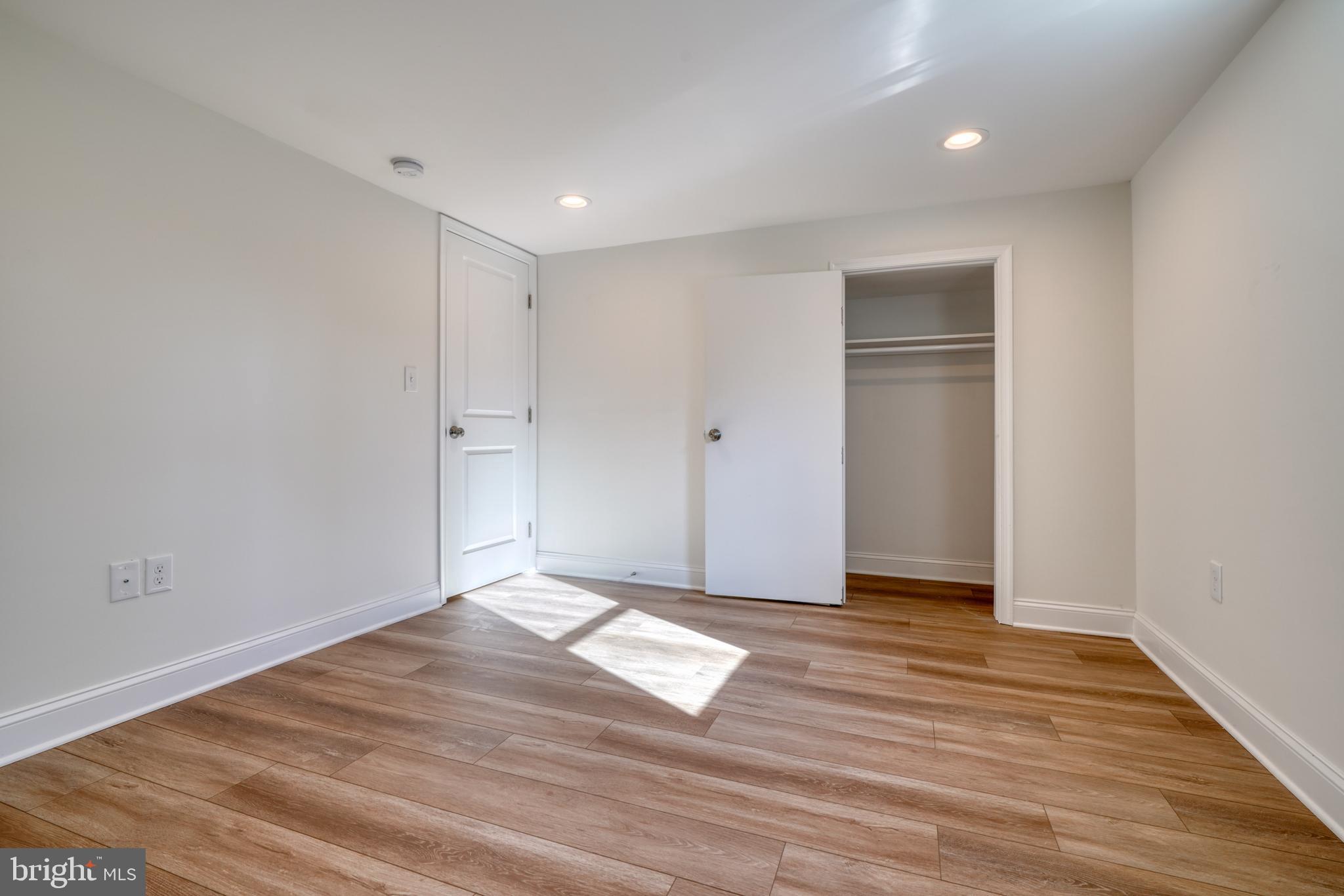 SCOTTS HILL - Residential