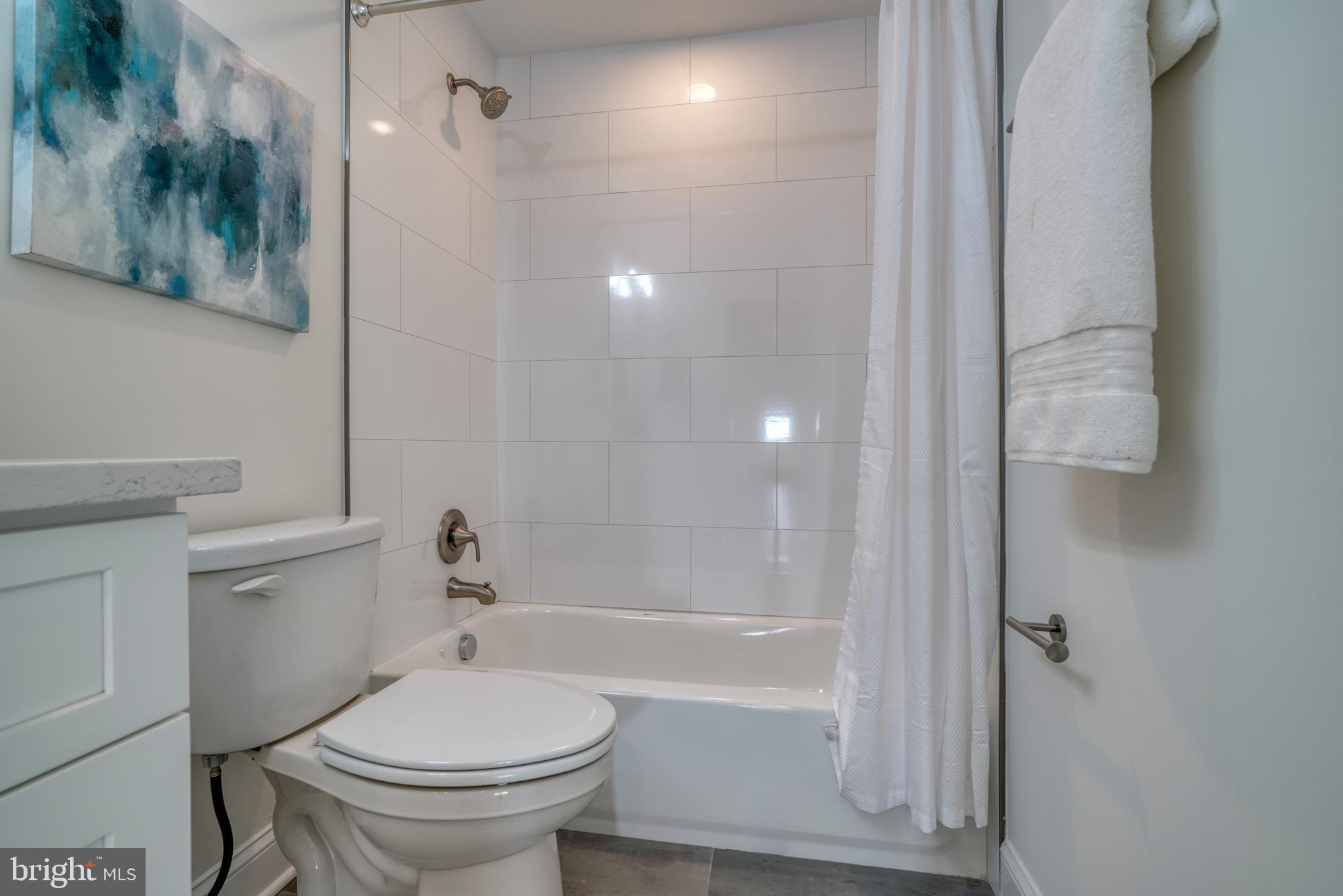 SCOTTS HILL - Residential