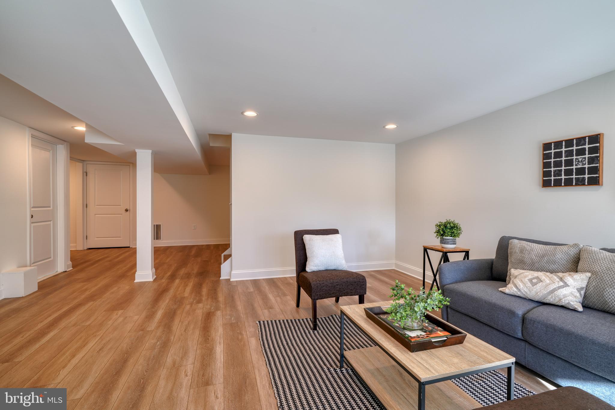 SCOTTS HILL - Residential