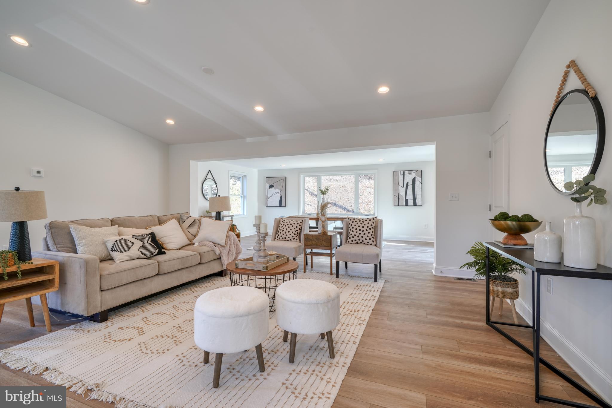 SCOTTS HILL - Residential