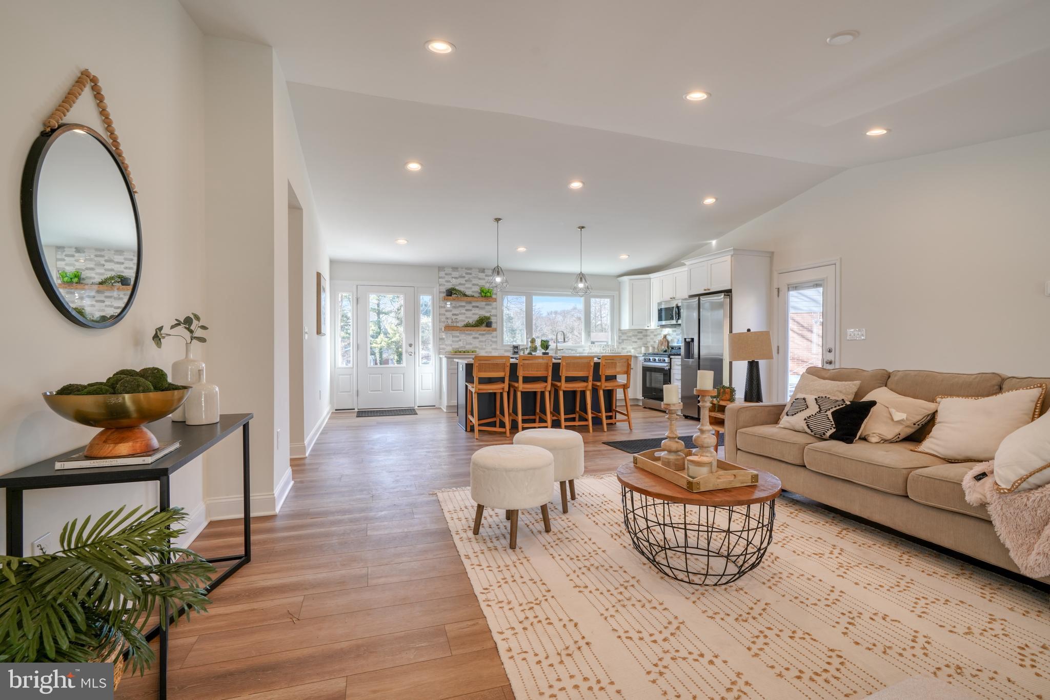 SCOTTS HILL - Residential