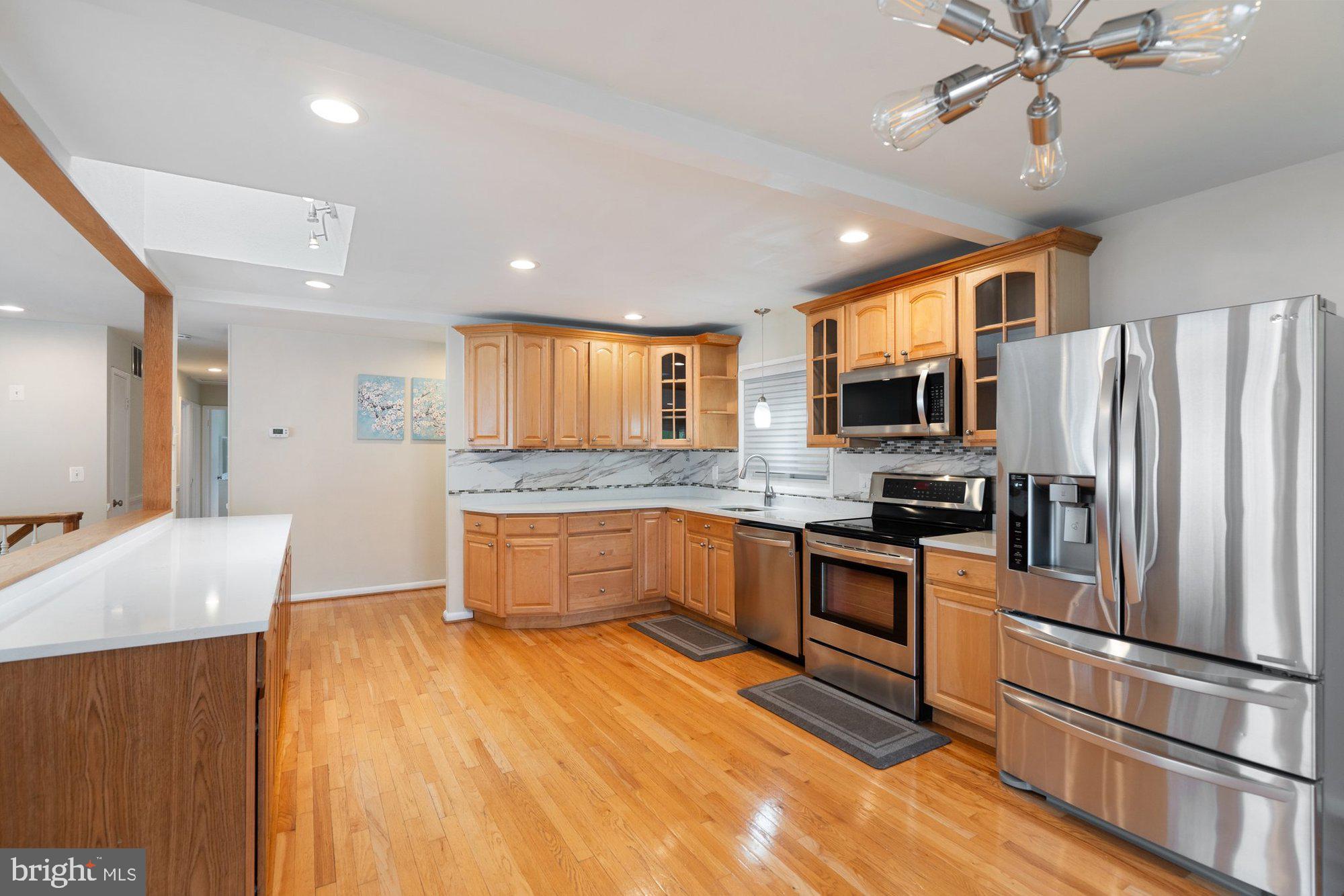 WAKEFIELD FOREST PARK - Residential