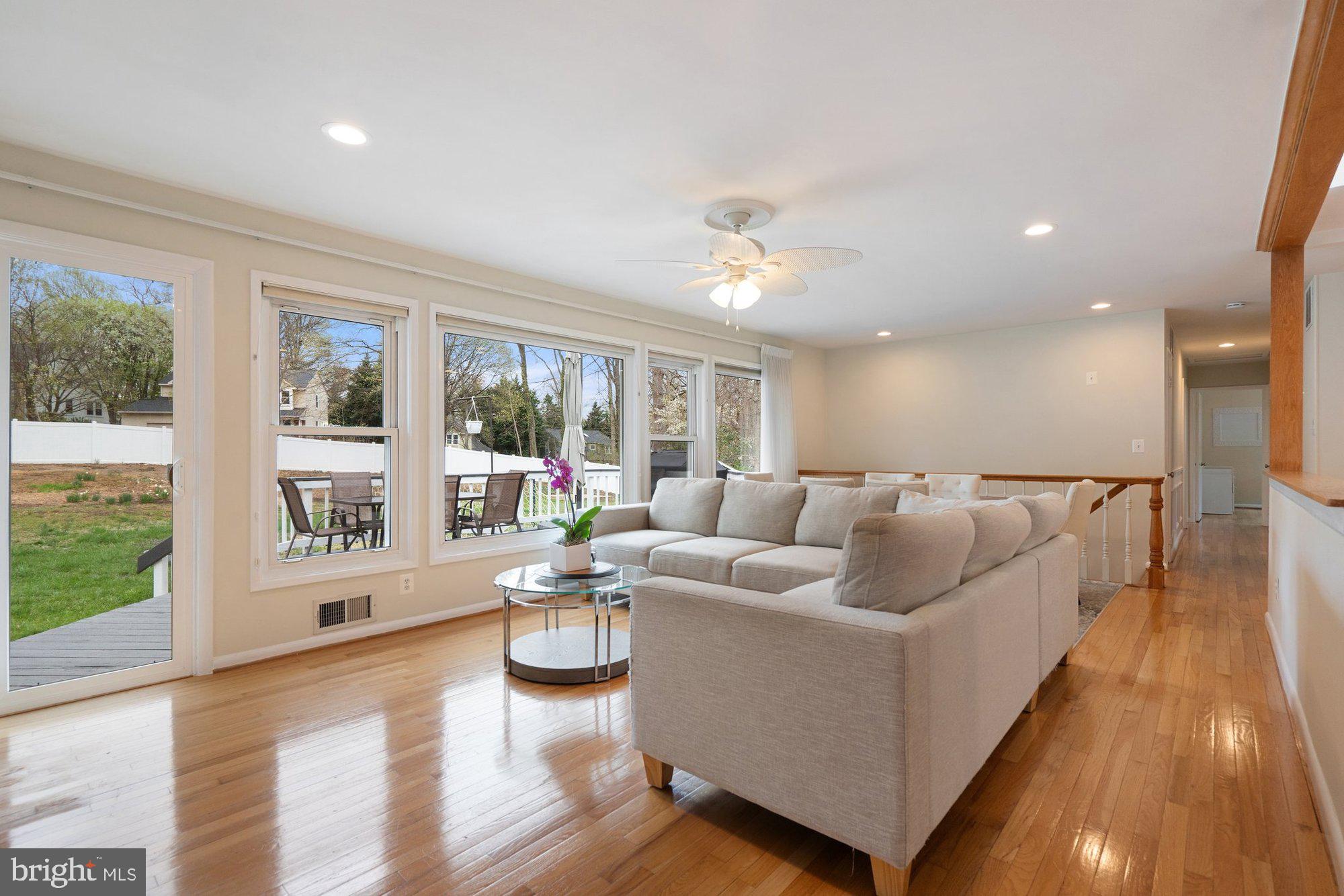 WAKEFIELD FOREST PARK - Residential