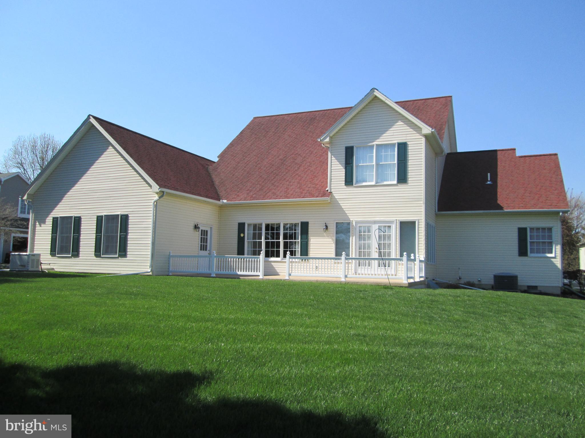 MAYAPPLE VILLAGE - Residential