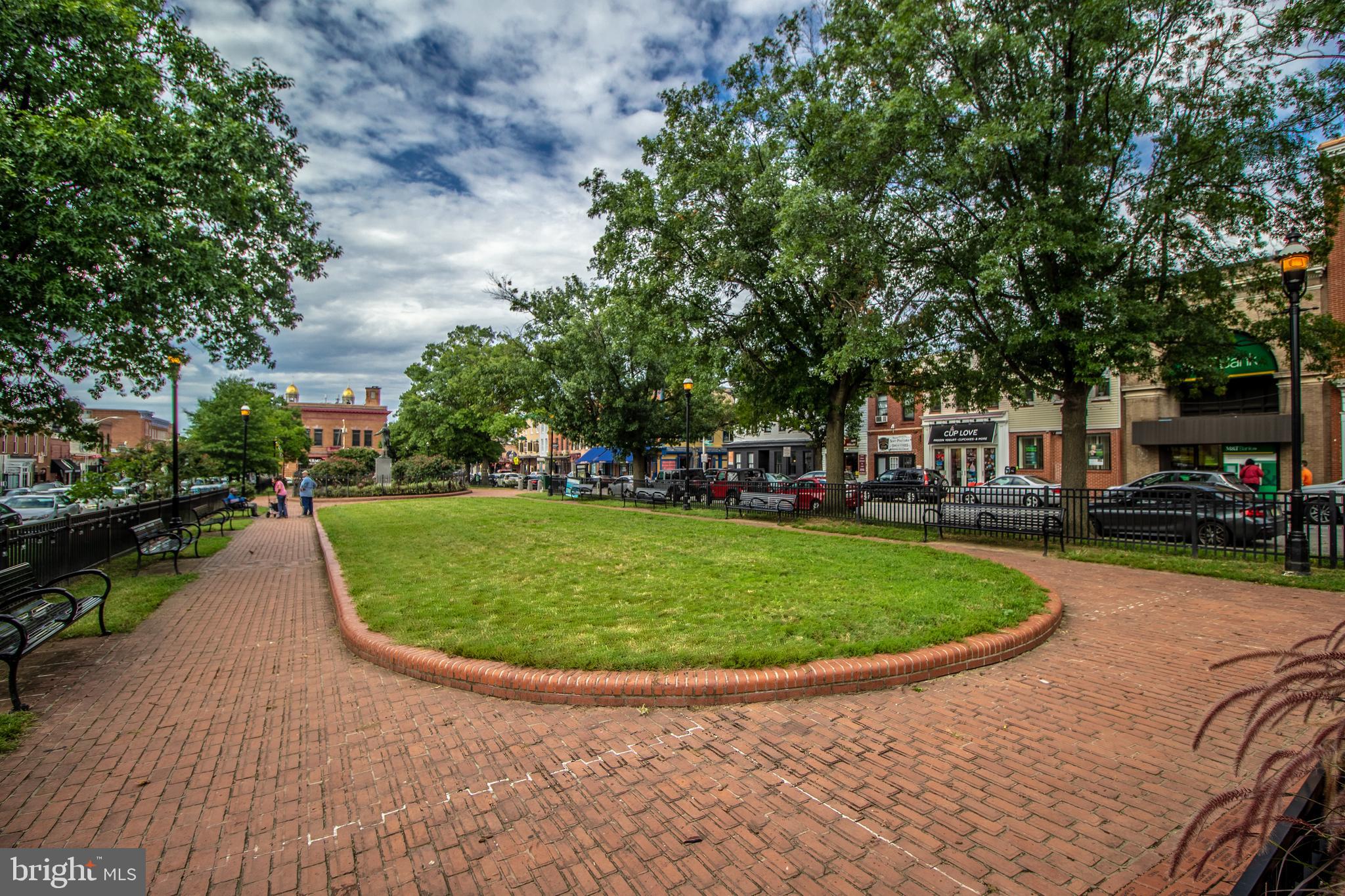 CANTON - Residential