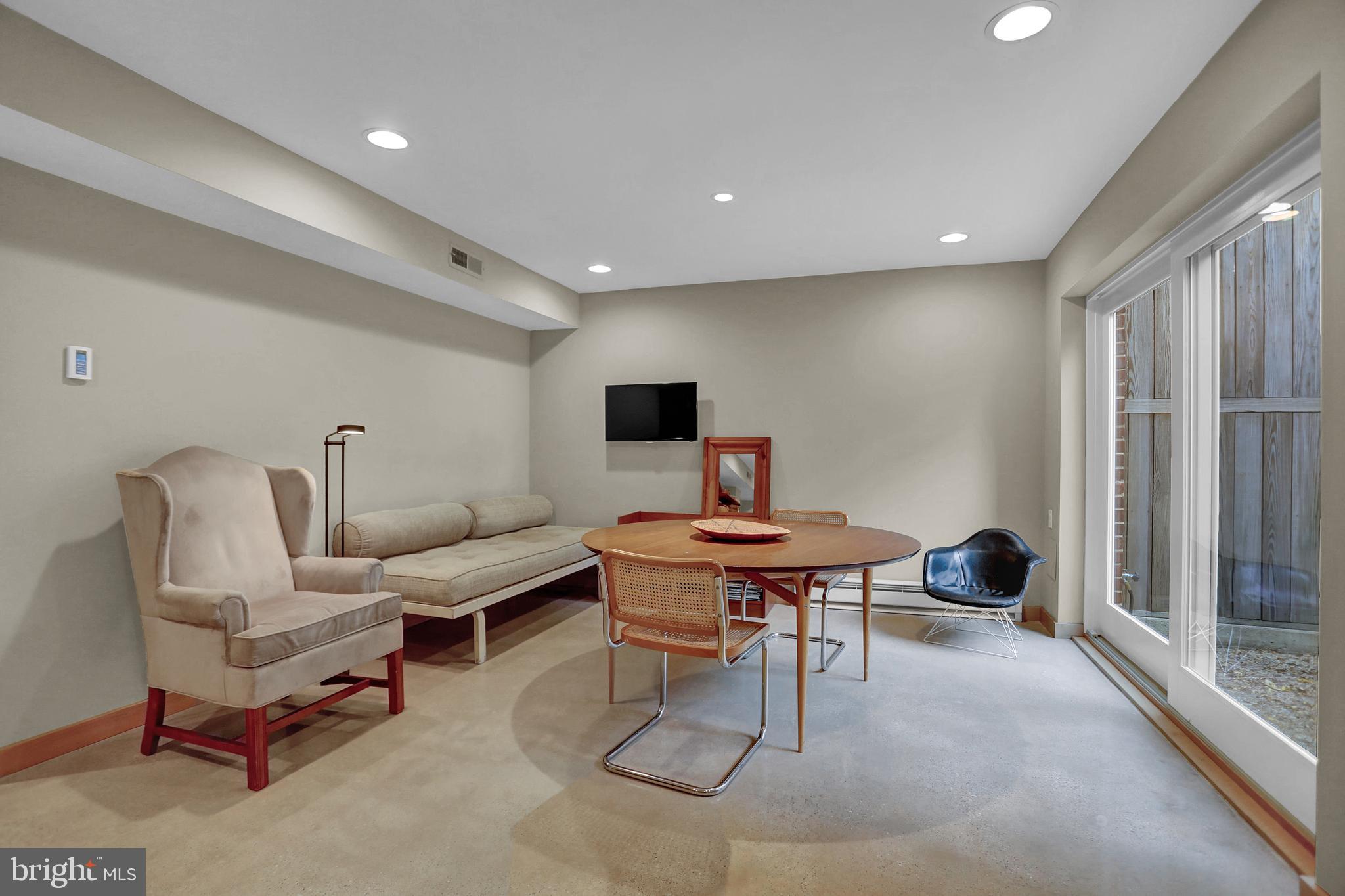 BOLTON HILL HISTORIC DISTRICT - Residential