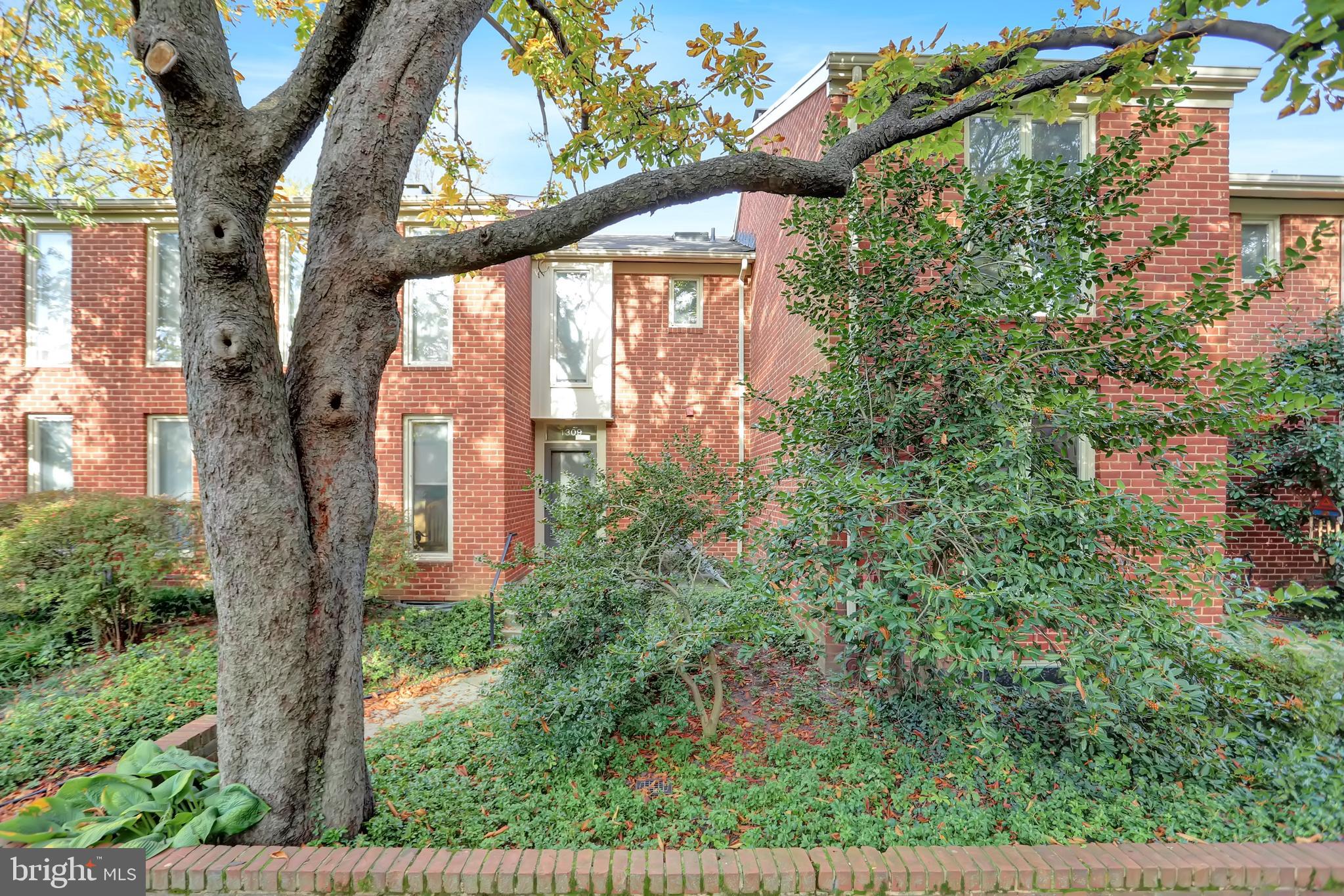 BOLTON HILL HISTORIC DISTRICT - Residential