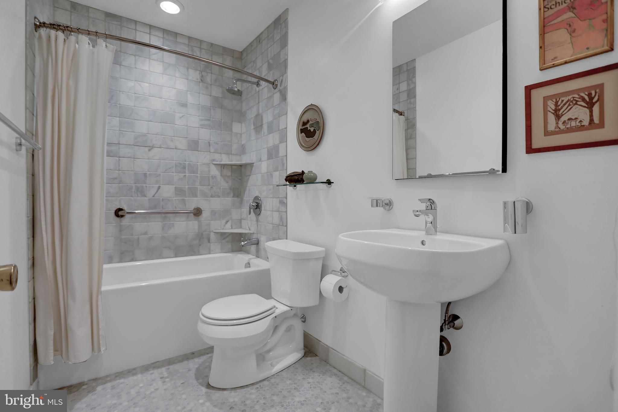 BOLTON HILL HISTORIC DISTRICT - Residential