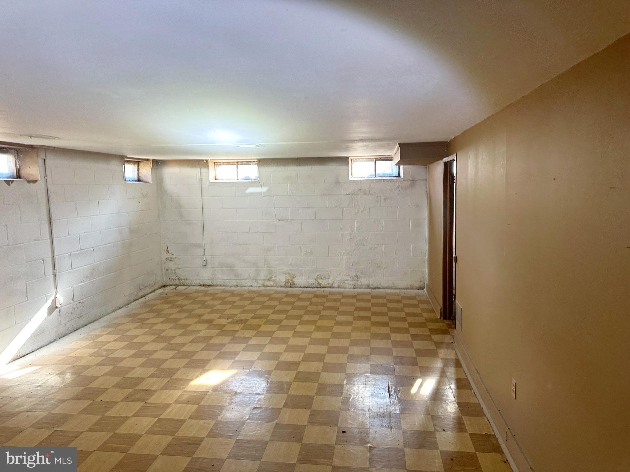 ROSEDALE - Residential