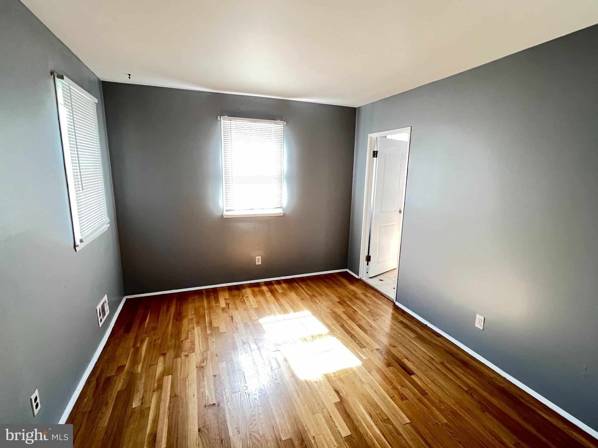 ROSEDALE - Residential