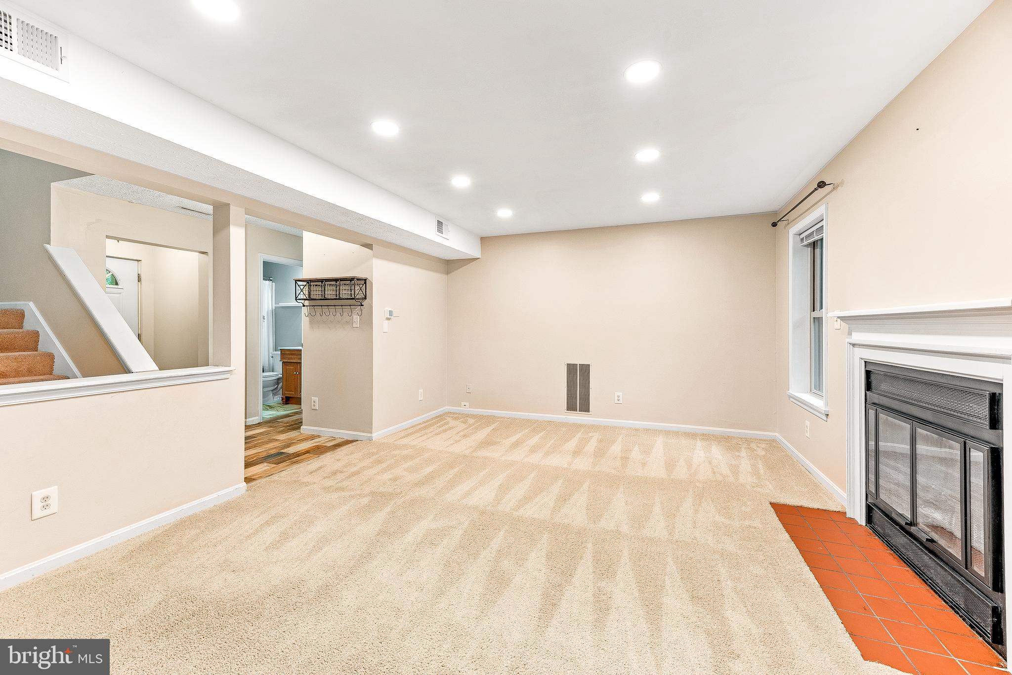 HOLLY HILL OF WILDEWOOD - Residential