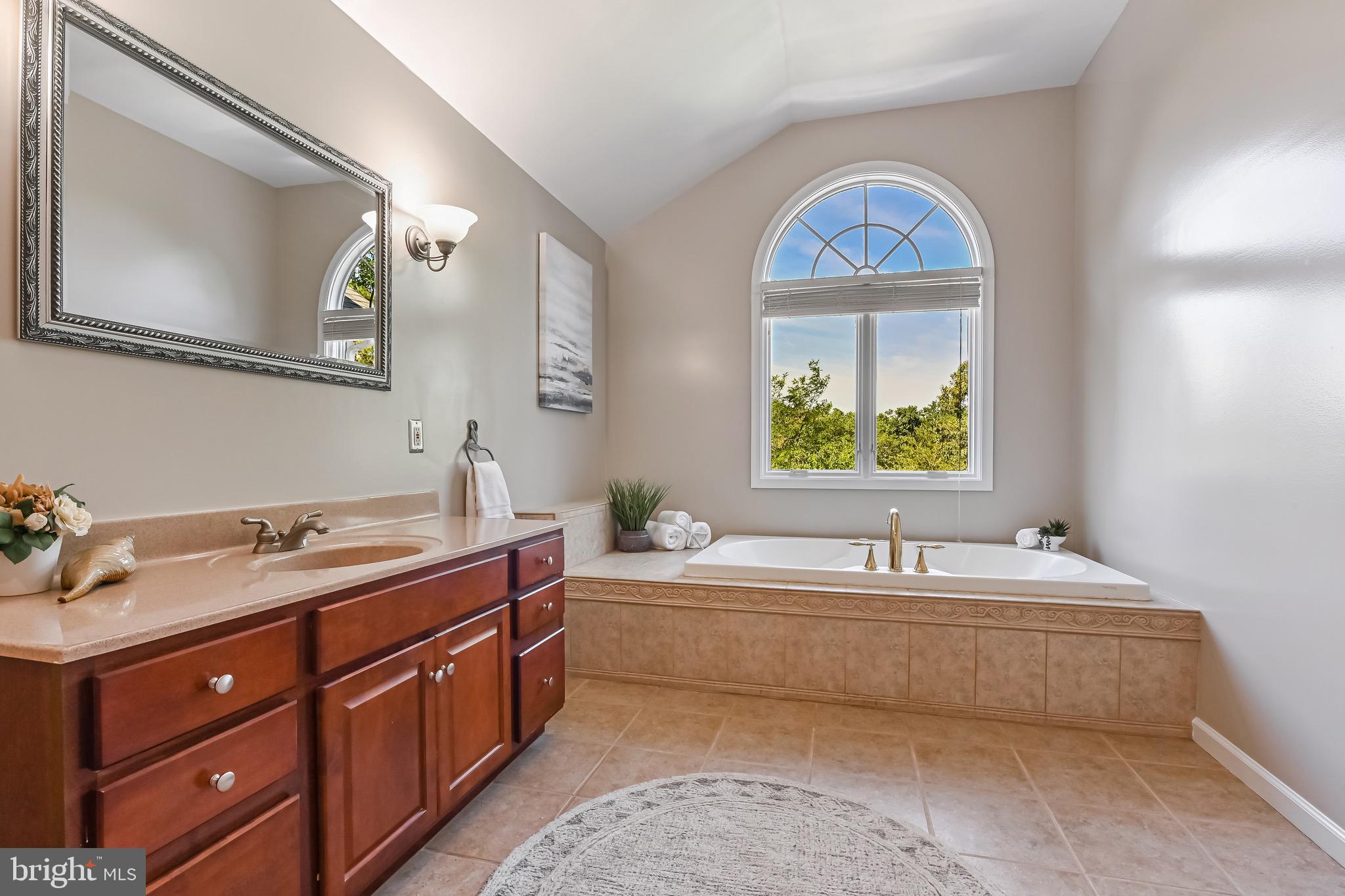 BEACHWOOD FOREST - Residential