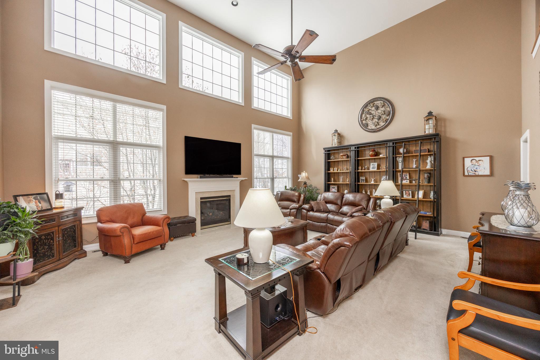 MONTGOMERY WALK - Residential