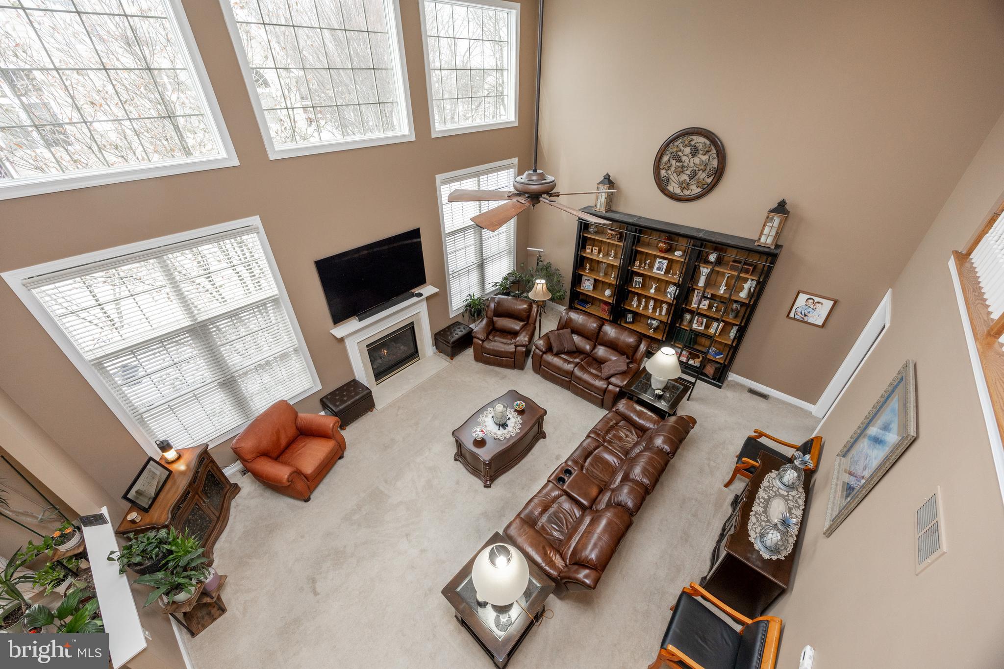 MONTGOMERY WALK - Residential