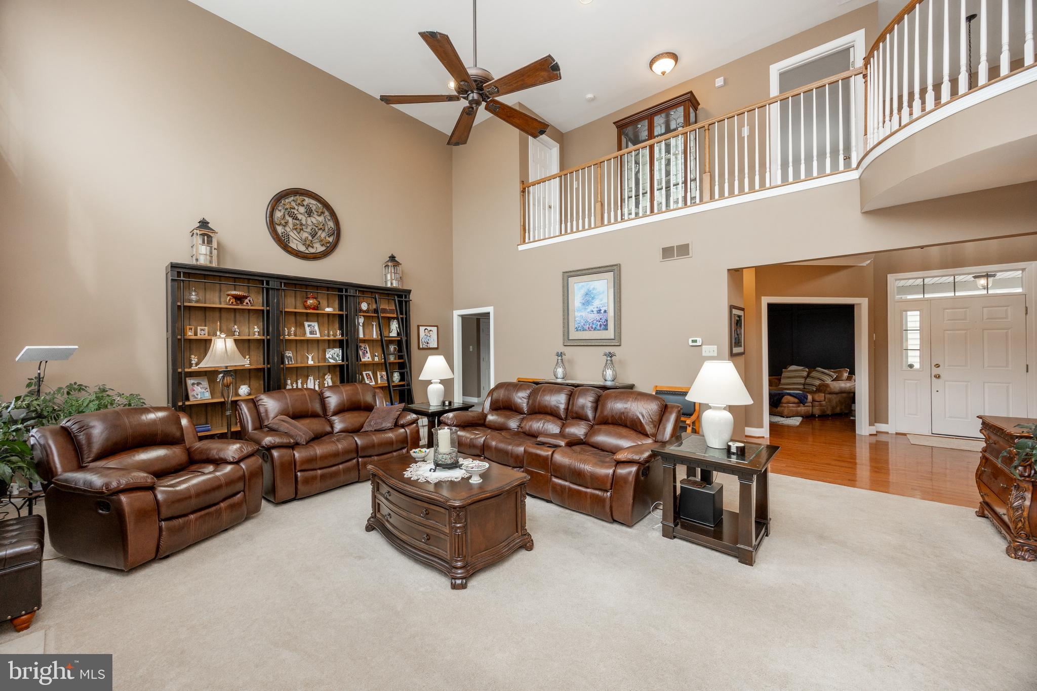 MONTGOMERY WALK - Residential