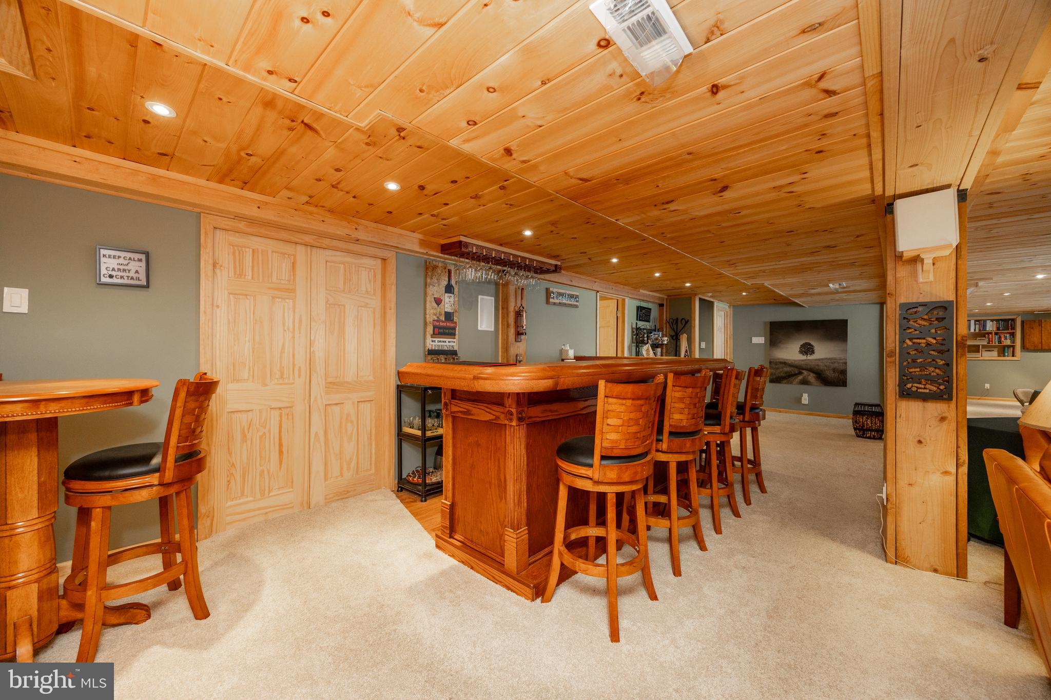 MONTGOMERY WALK - Residential