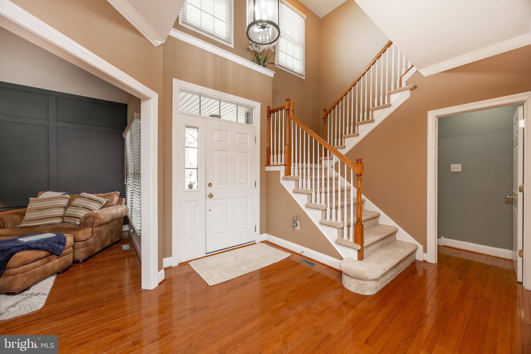 MONTGOMERY WALK - Residential