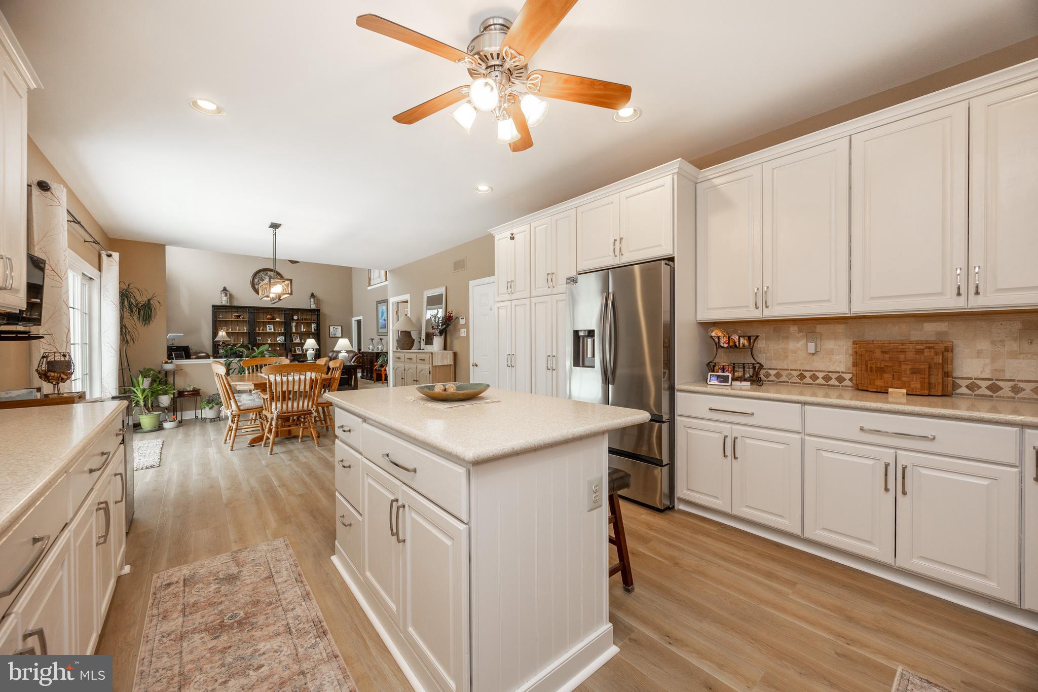 MONTGOMERY WALK - Residential