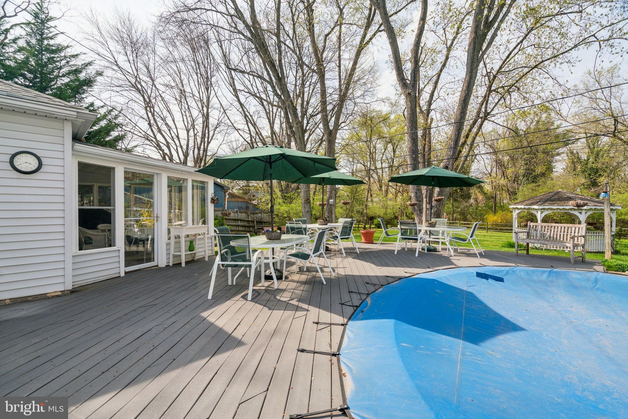 FLOURTOWN - Residential