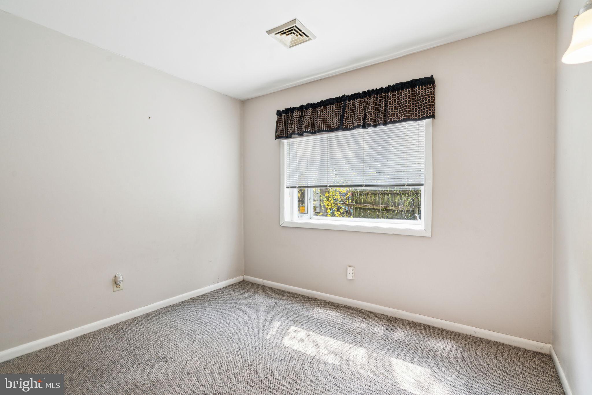 FLOURTOWN - Residential