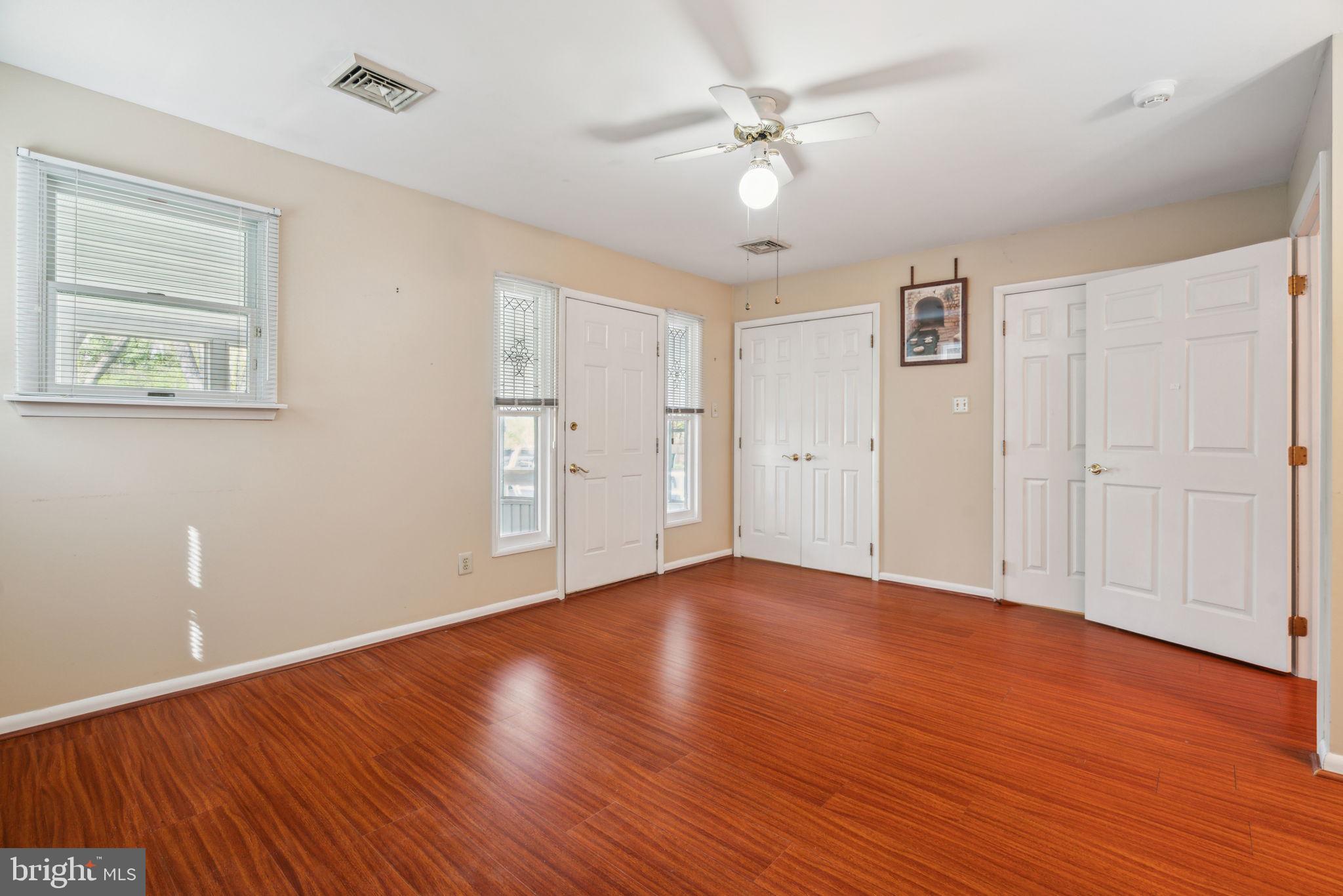 FLOURTOWN - Residential