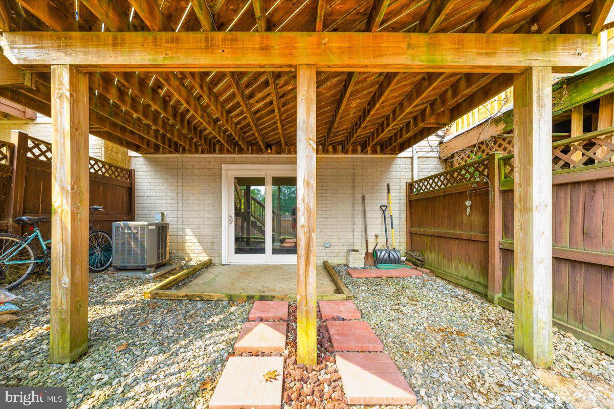 AVONDALE - Residential