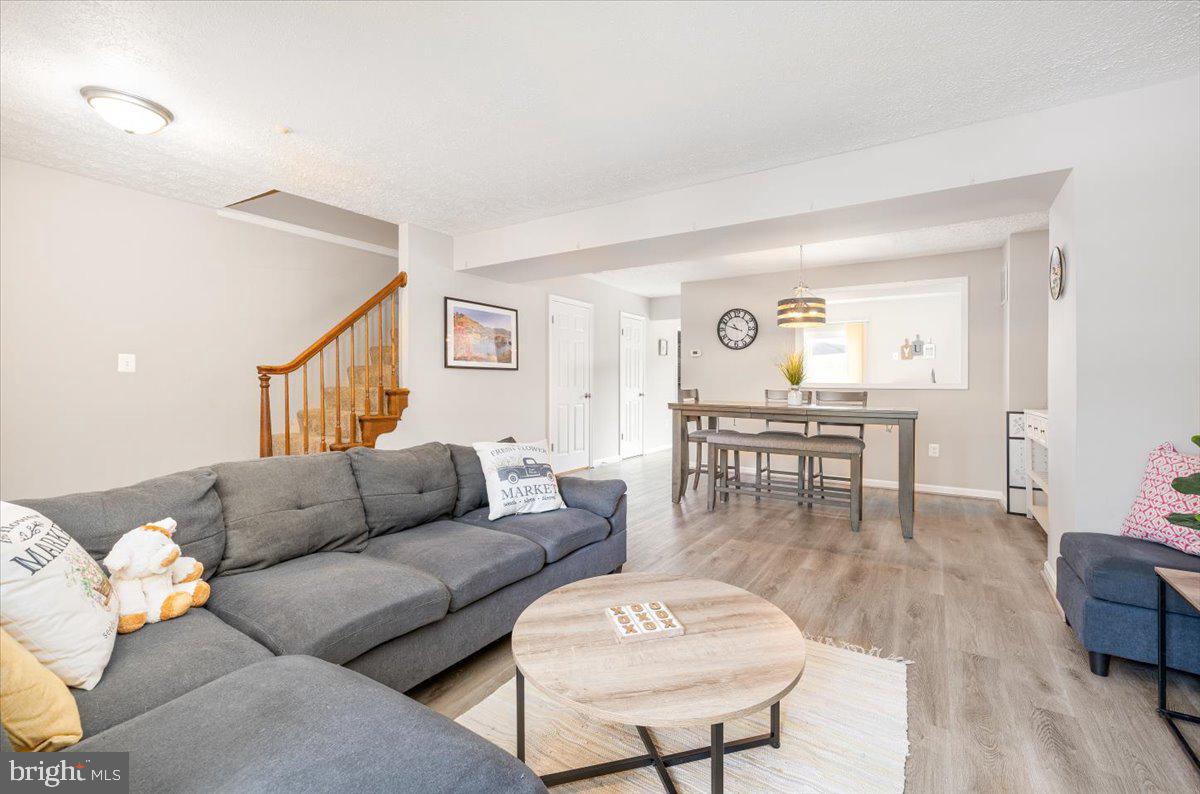 AVONDALE - Residential