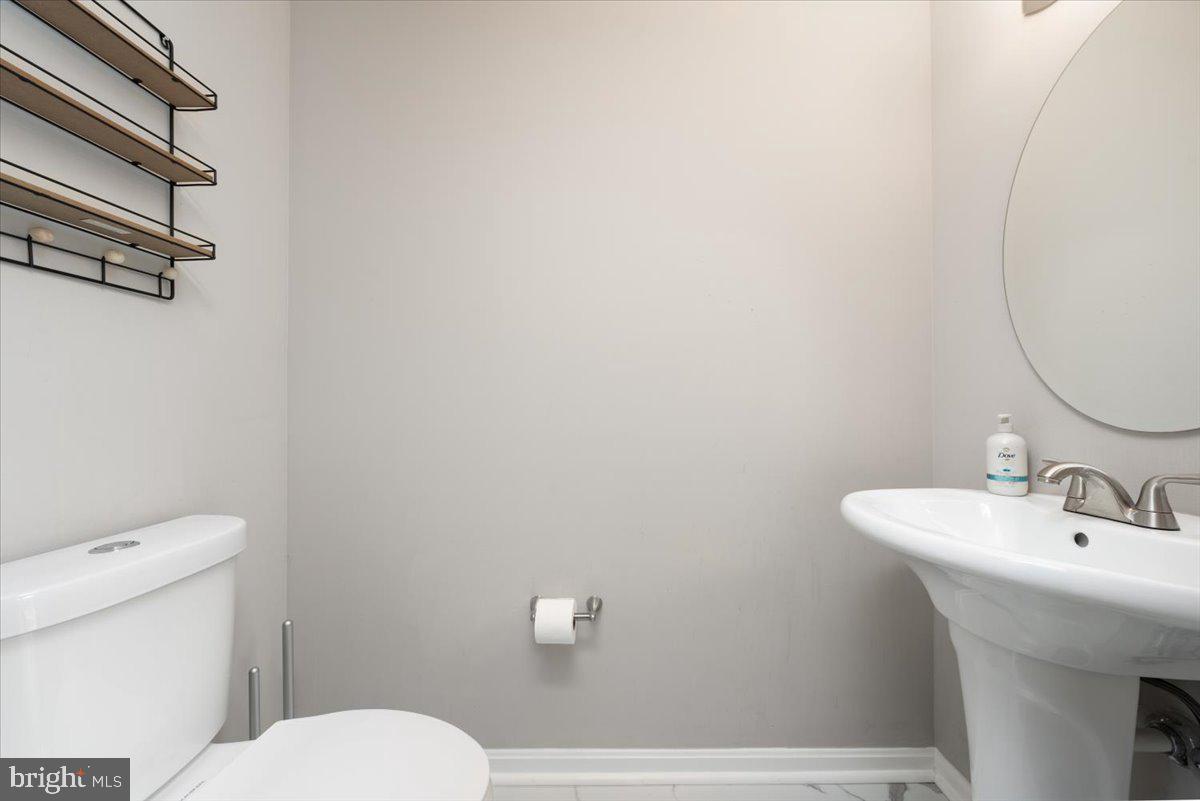 AVONDALE - Residential