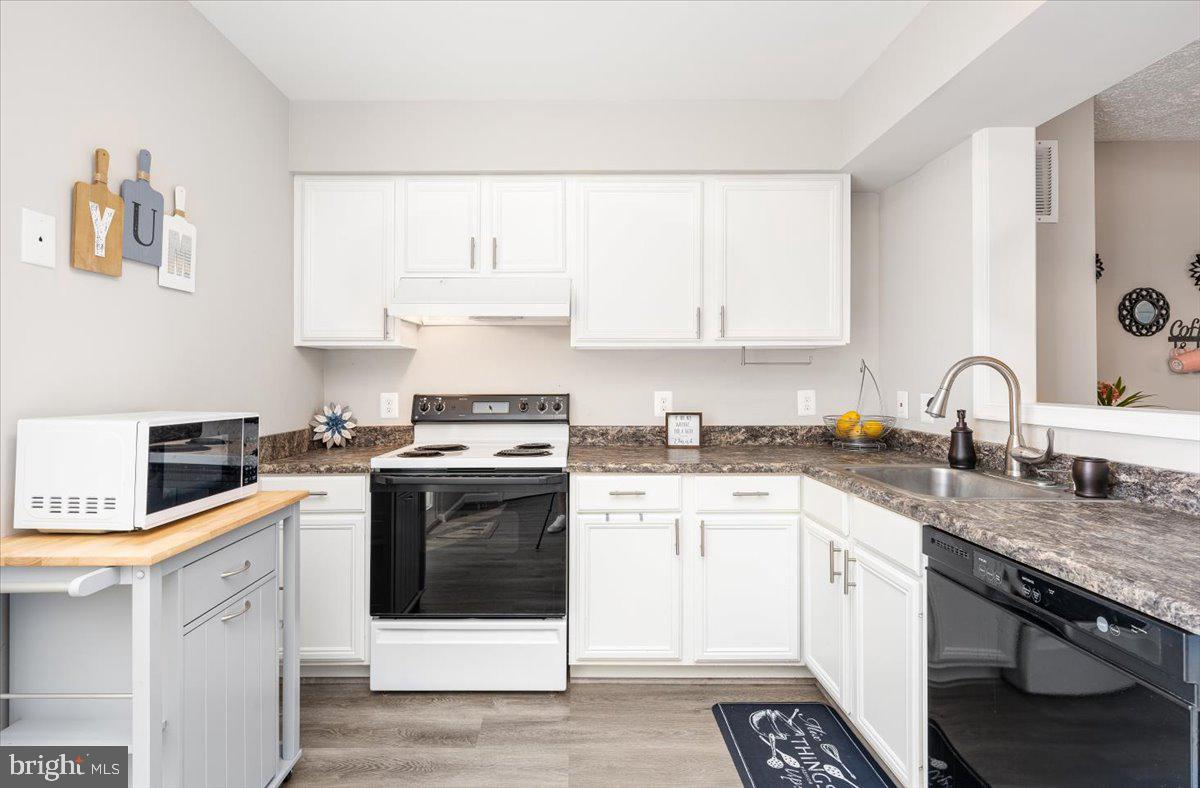 AVONDALE - Residential