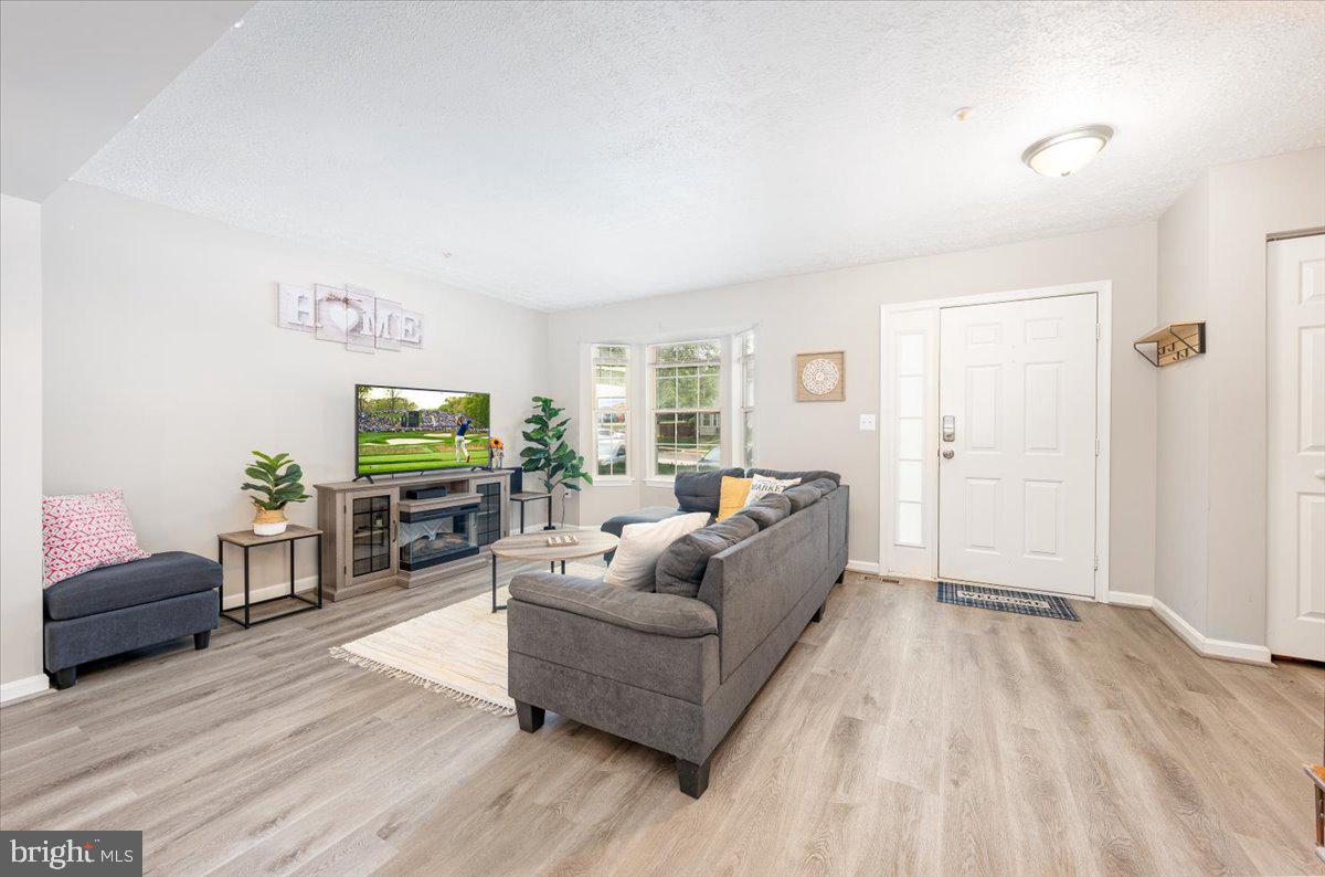 AVONDALE - Residential