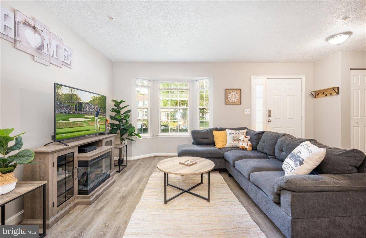 AVONDALE - Residential