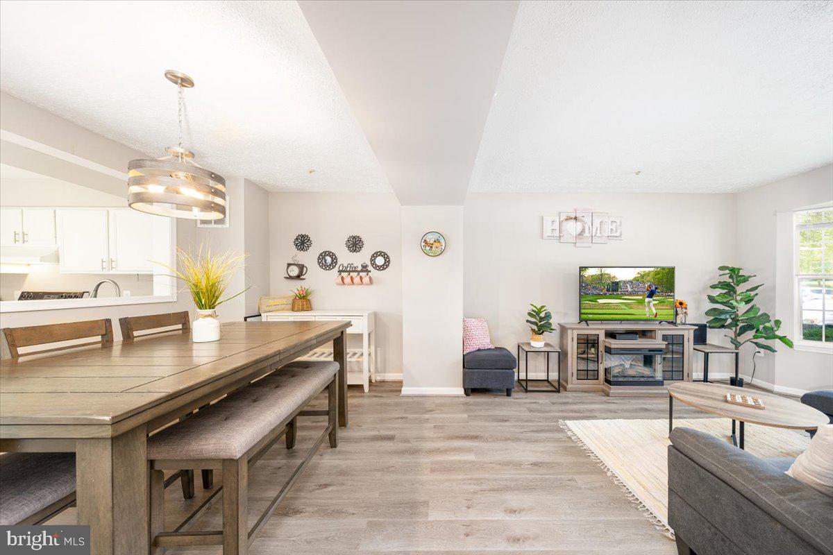 AVONDALE - Residential