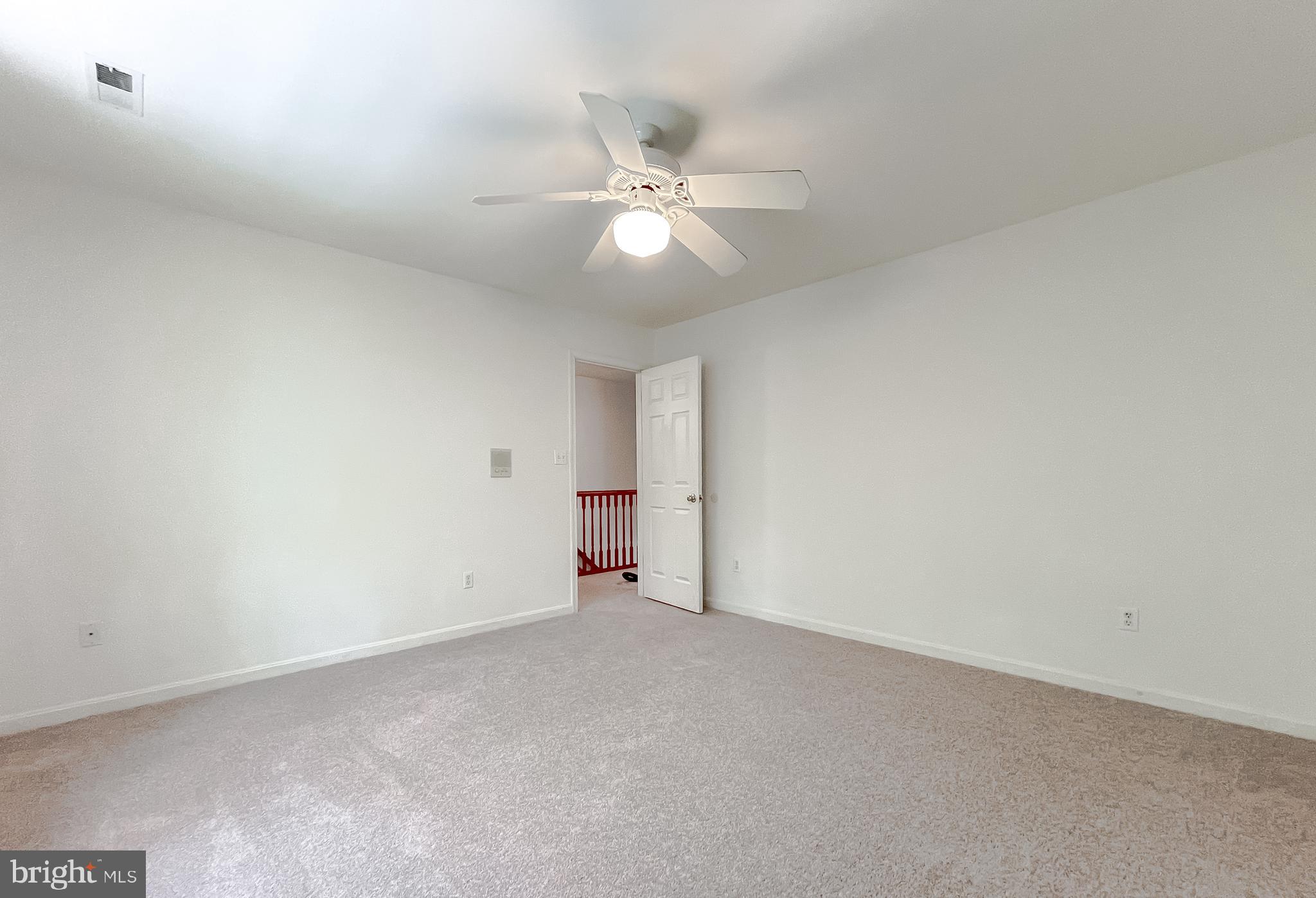 PINE LAKE - Residential