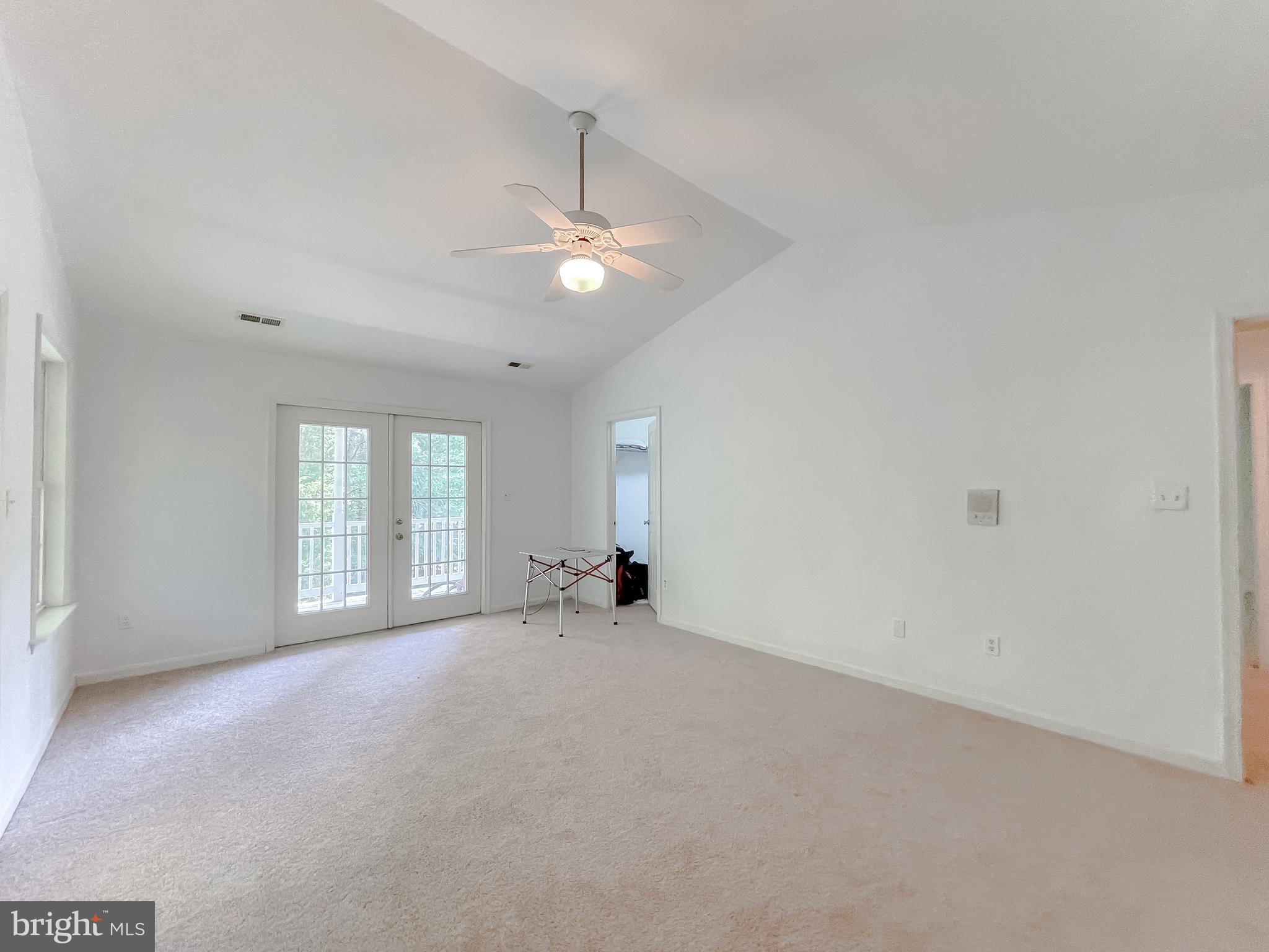 PINE LAKE - Residential