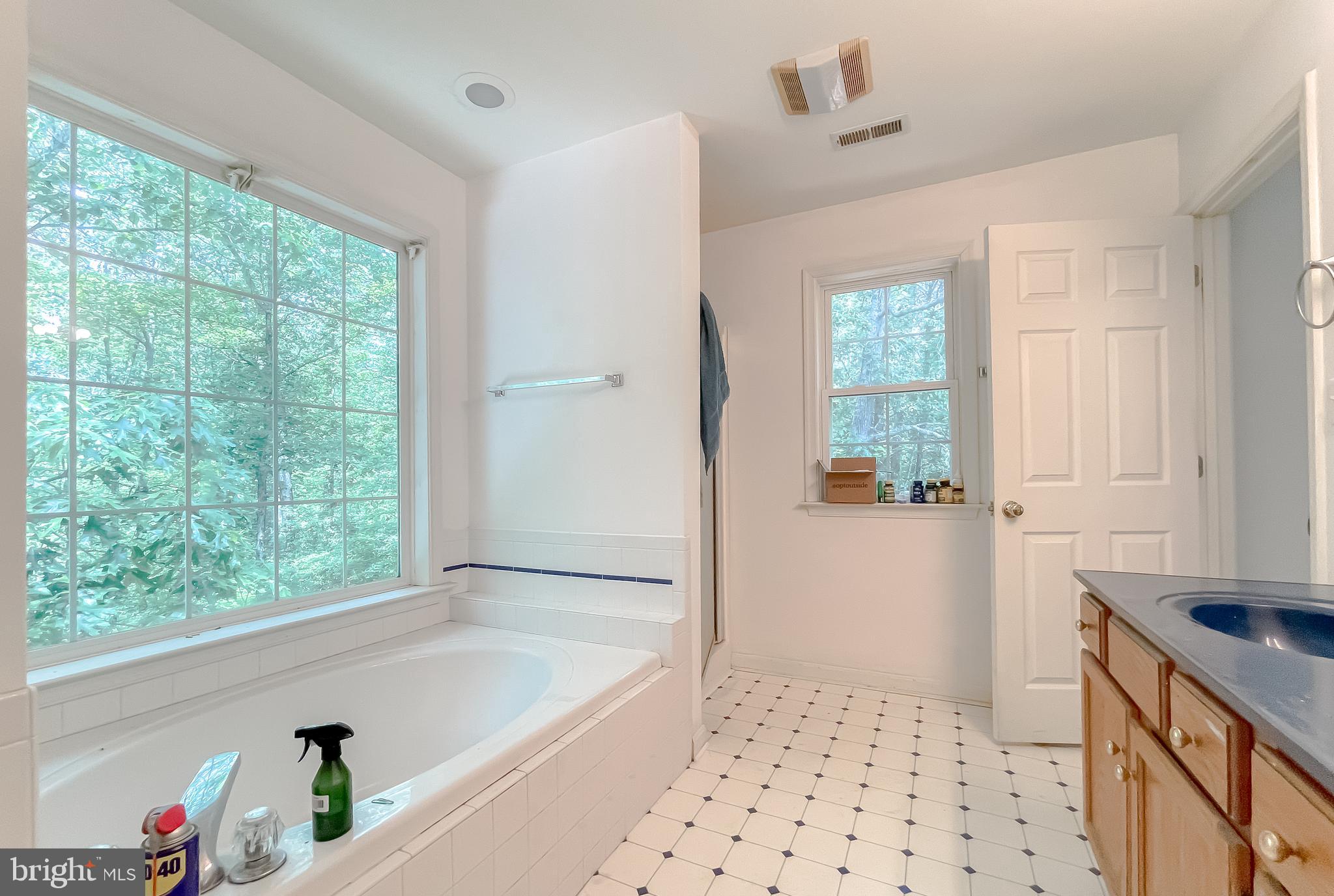 PINE LAKE - Residential