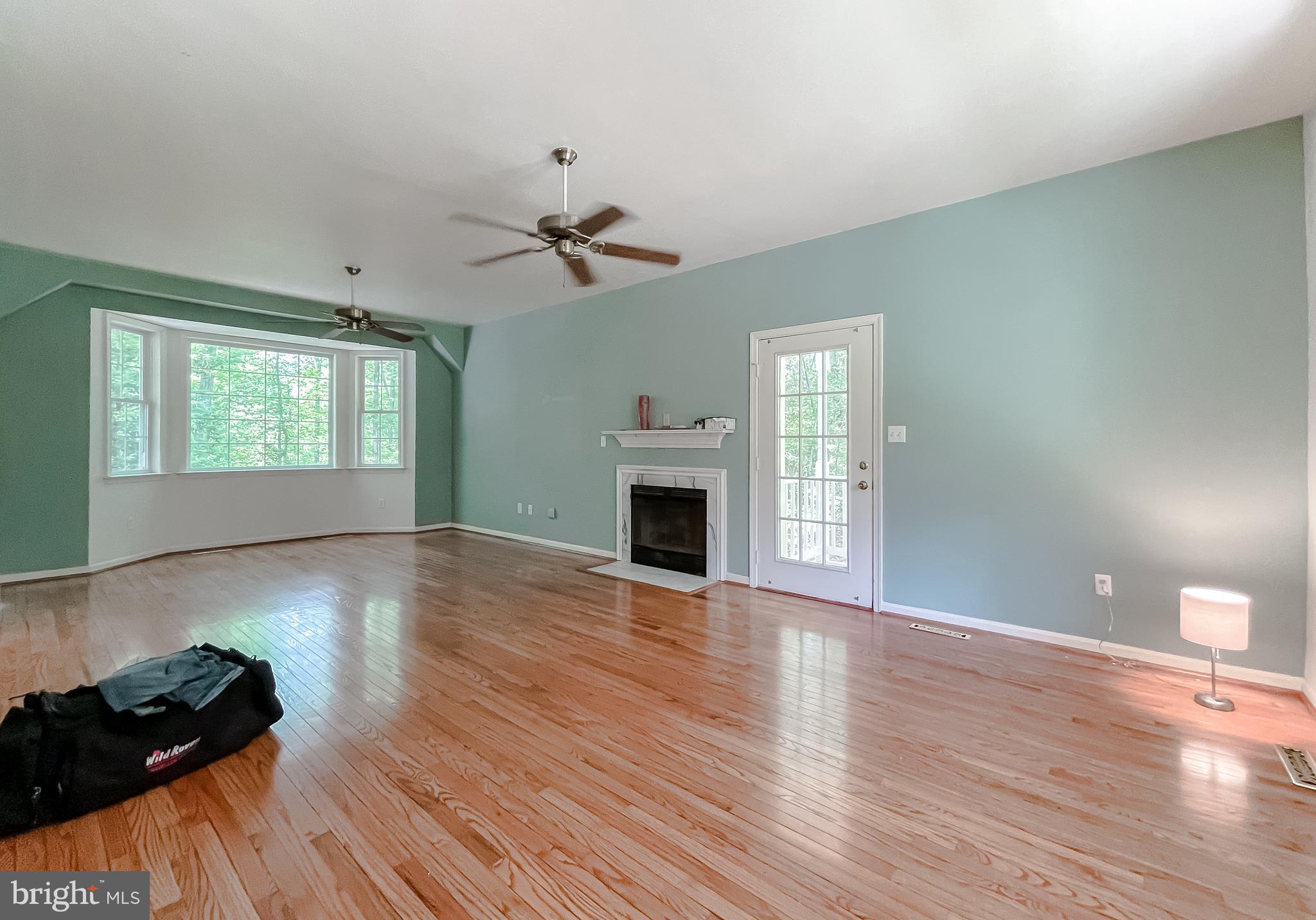 PINE LAKE - Residential